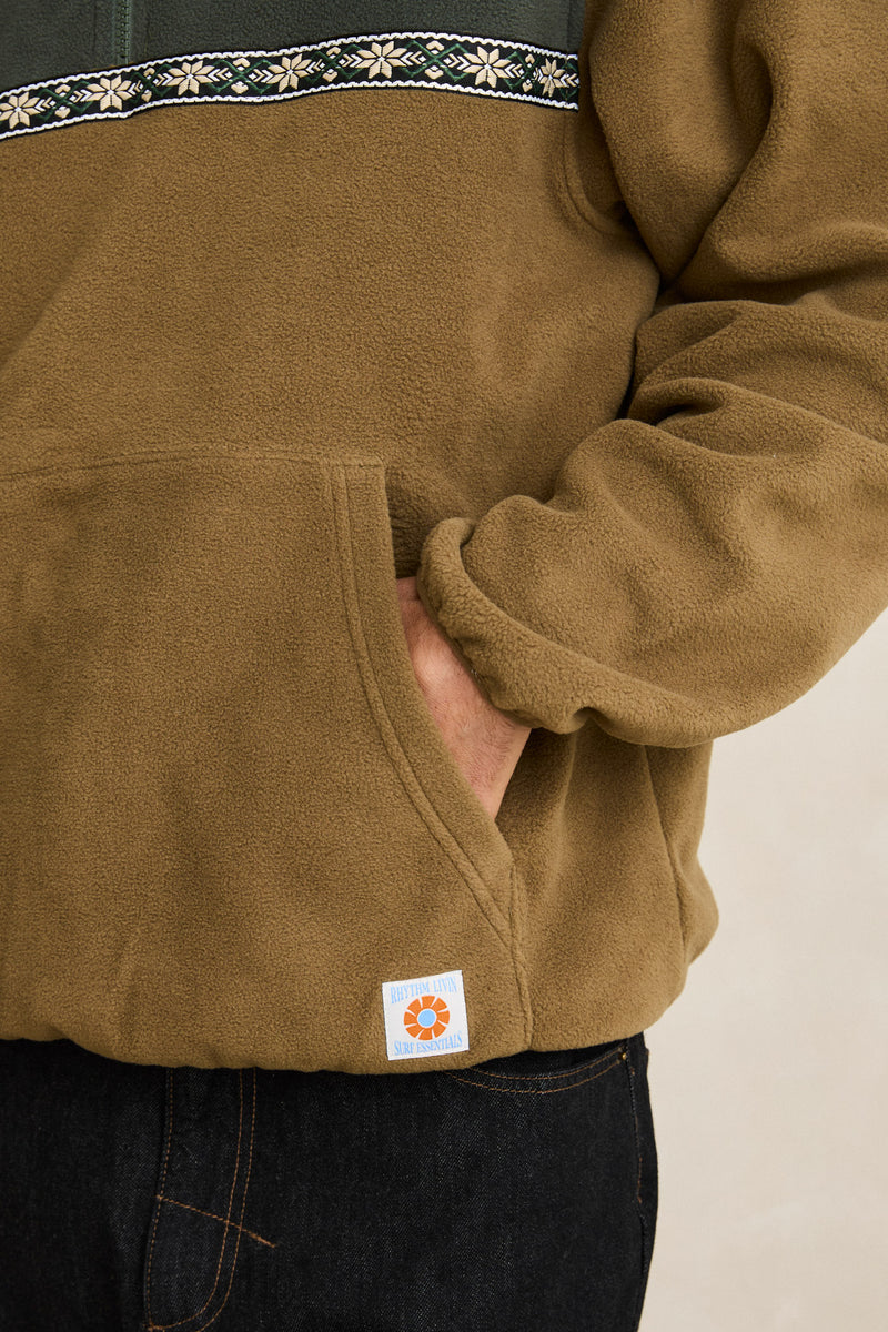 Rhythm Alder Half Zip Pullover - Forest (view 4)