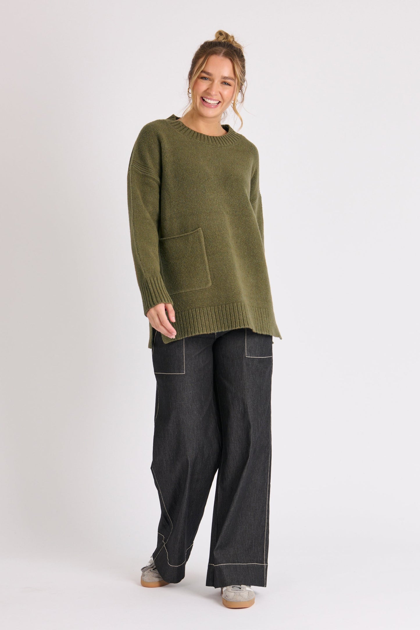 Pocket Front Jumper - Khaki