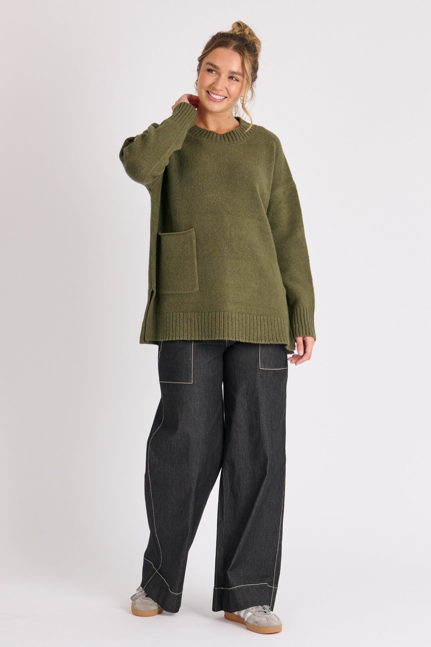 Pocket Front Jumper - Khaki