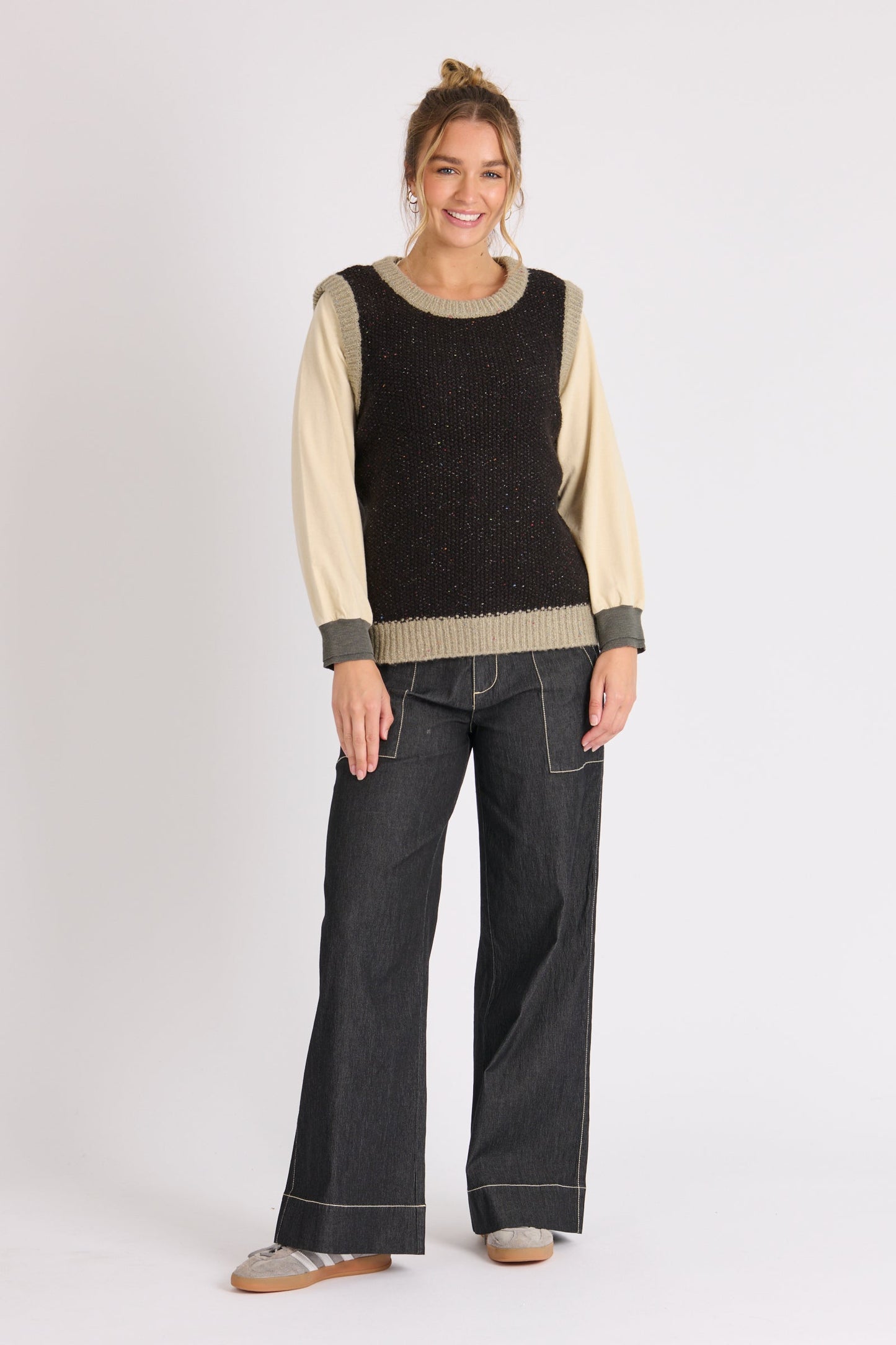 Contrast Band Vest - Black Fleck