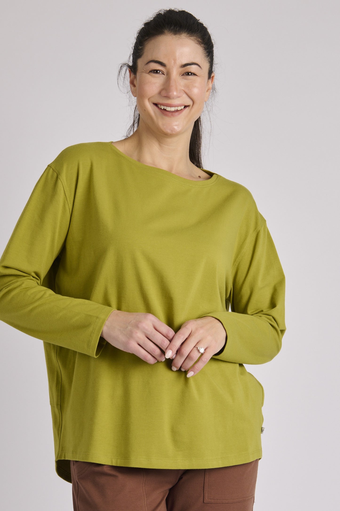 One Ten Willow Panel Back Top - Moss Green