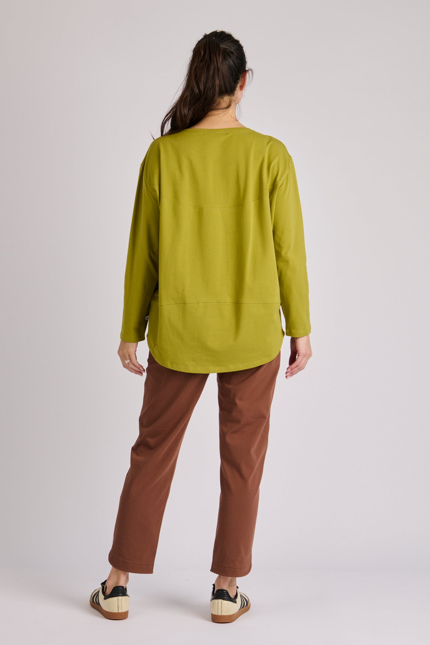 One Ten Willow Panel Back Top - Moss Green (view 4)