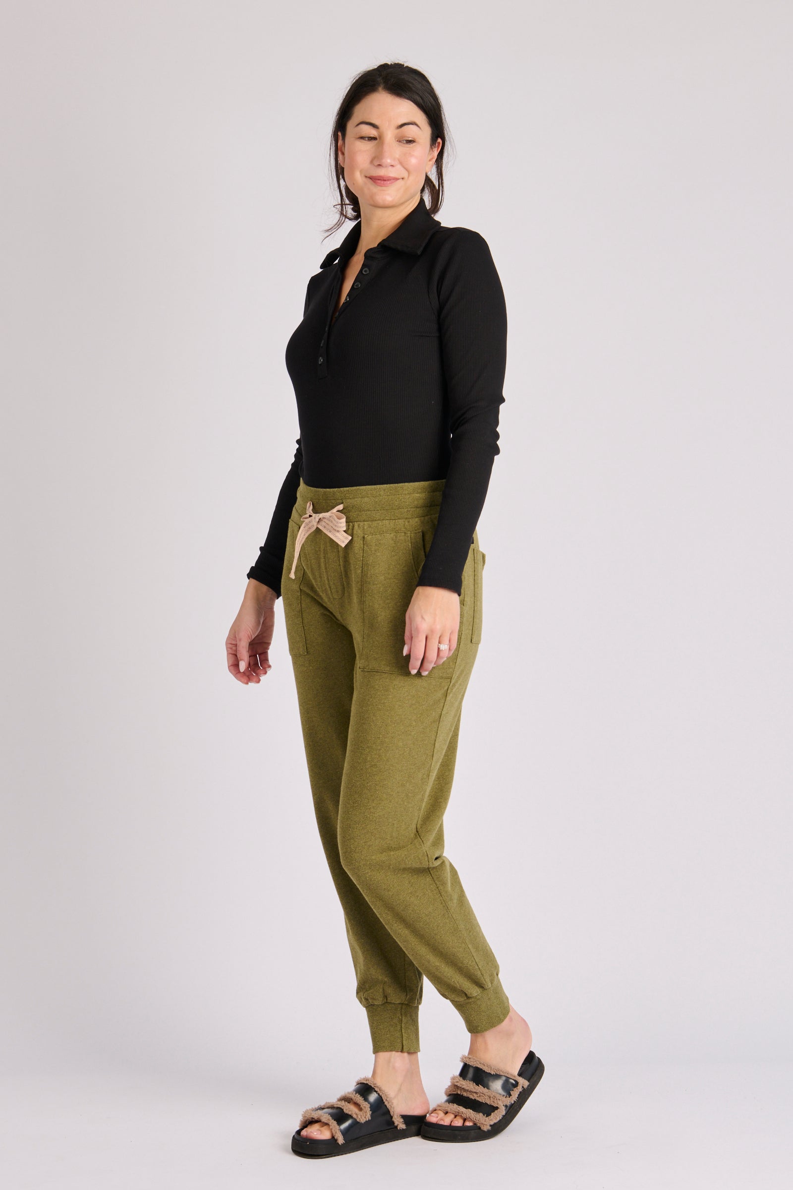 One Ten Willow Pocket Detail Pant - Green (view 2)