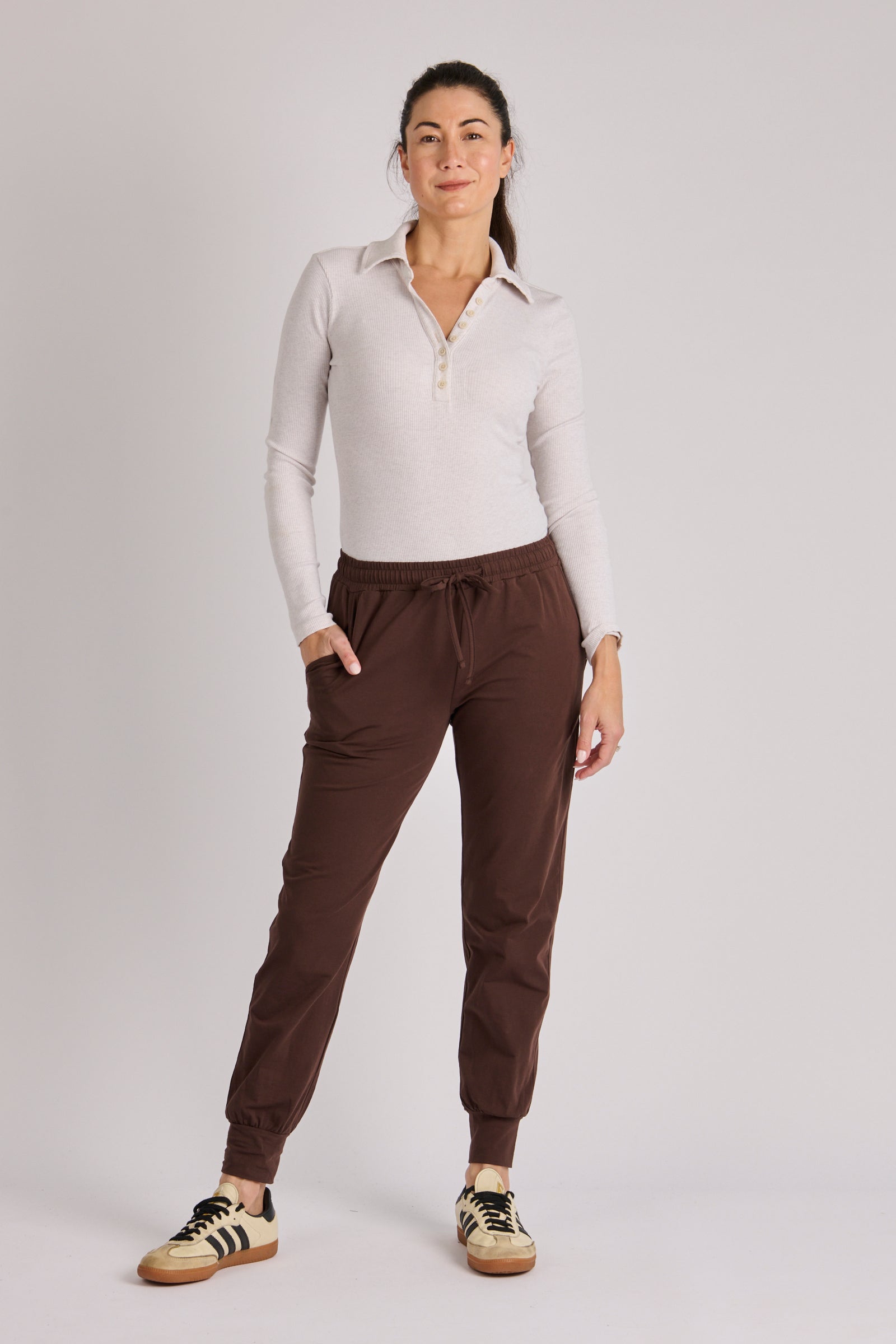 One Ten Willow Everyday Pant Coffee - front