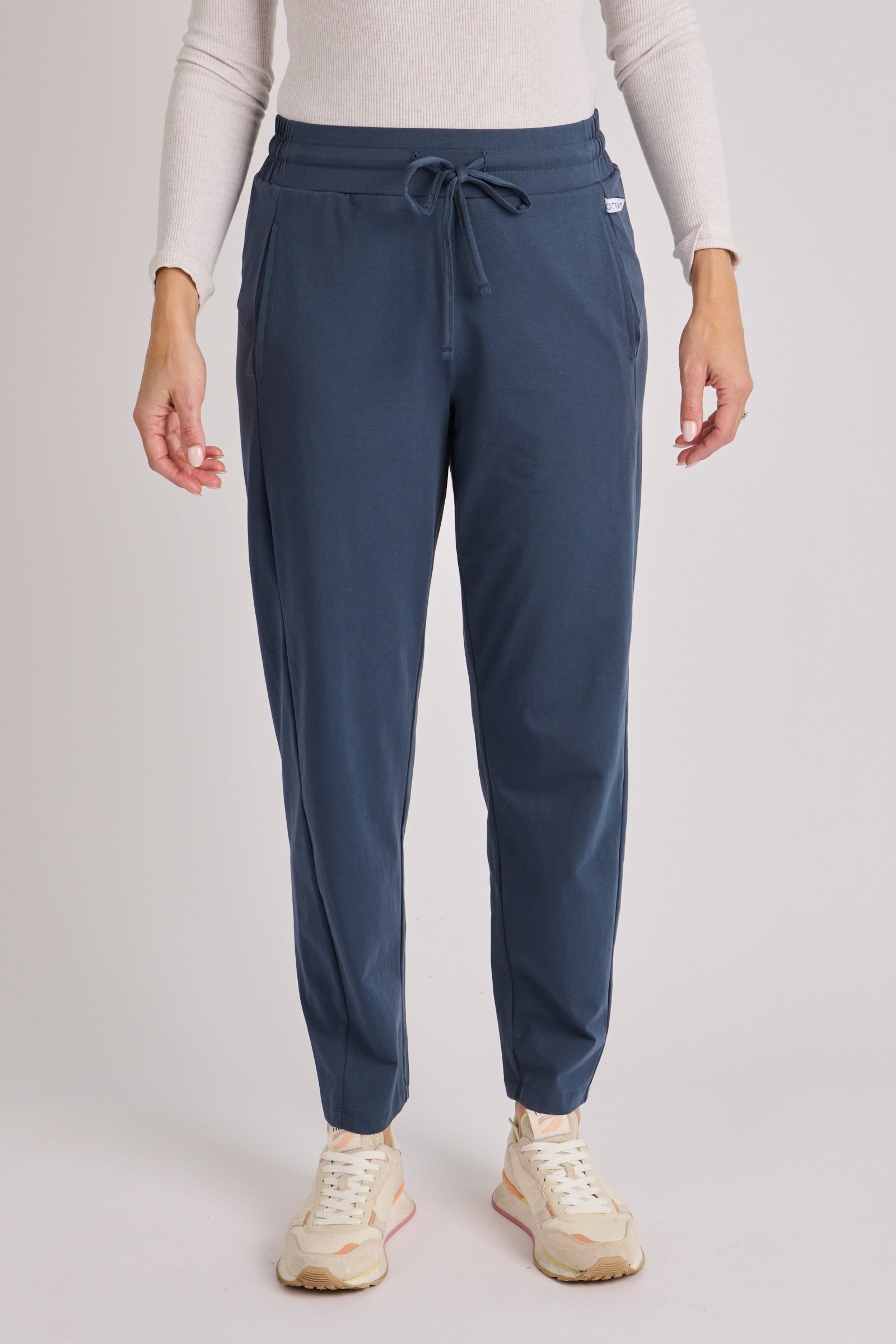 One Ten Willow Panel Detail Pant Dark Navy