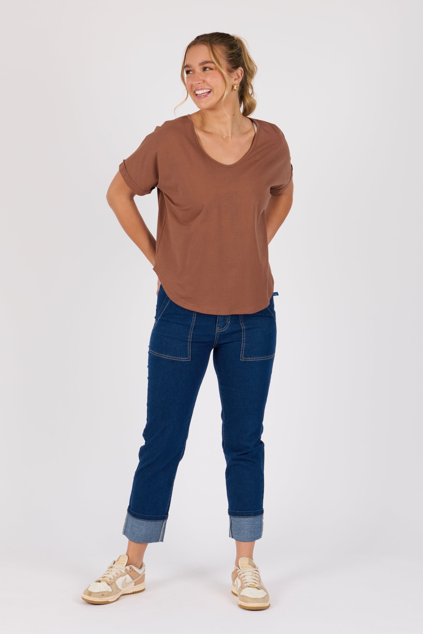 One Ten Willow V-Neck Curve Hem Tee - Acorn (view 4)