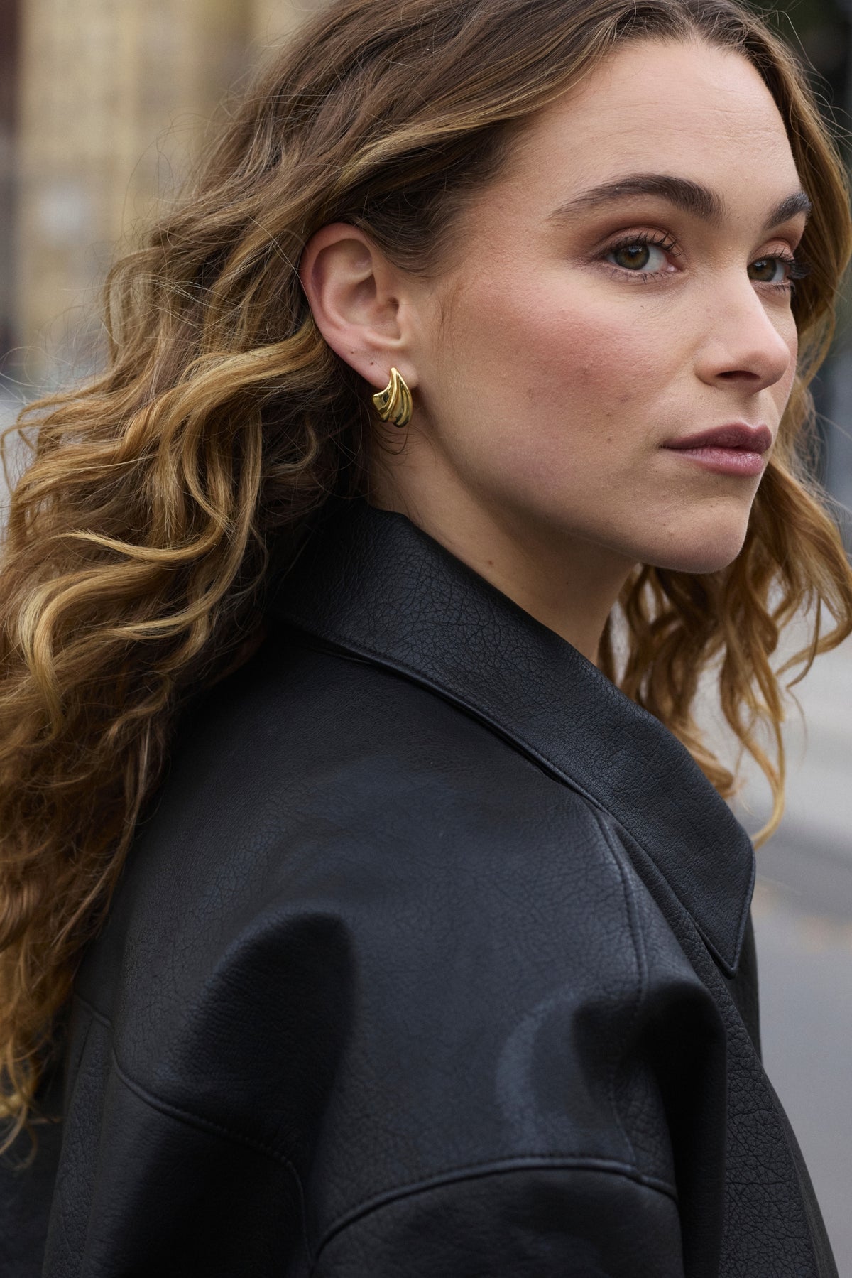 Zafino Claudia Earring - Gold (view 2)