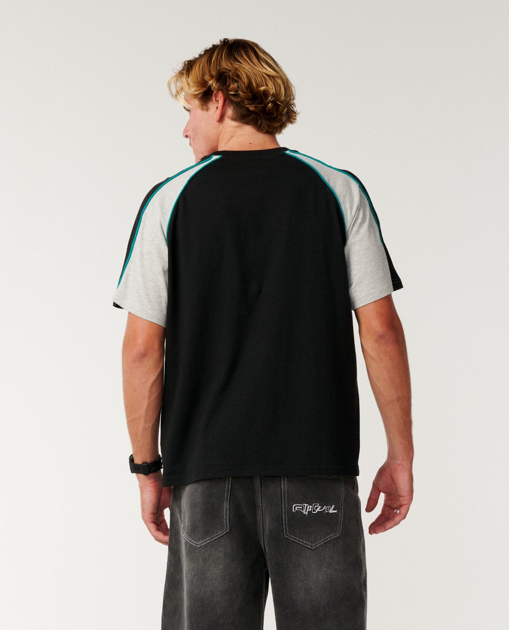 Rip Curl Archive Panel Embroid Tee Black detail