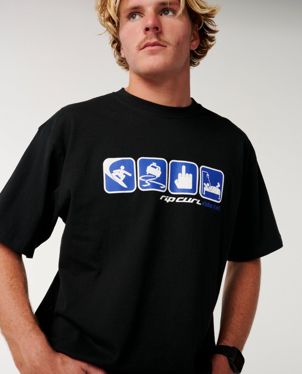 Rip Curl Archive Ride On Tee Black front