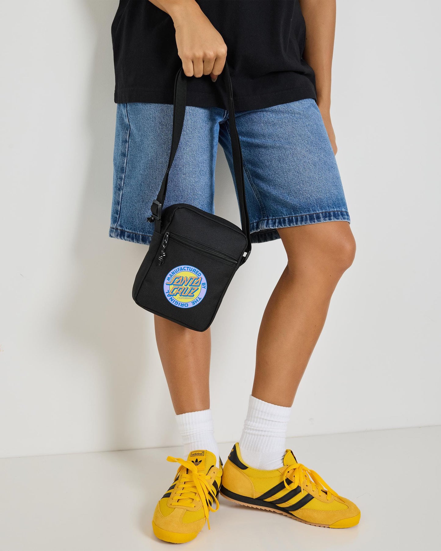 MFG Dot Retro Shoulder Bag - Black