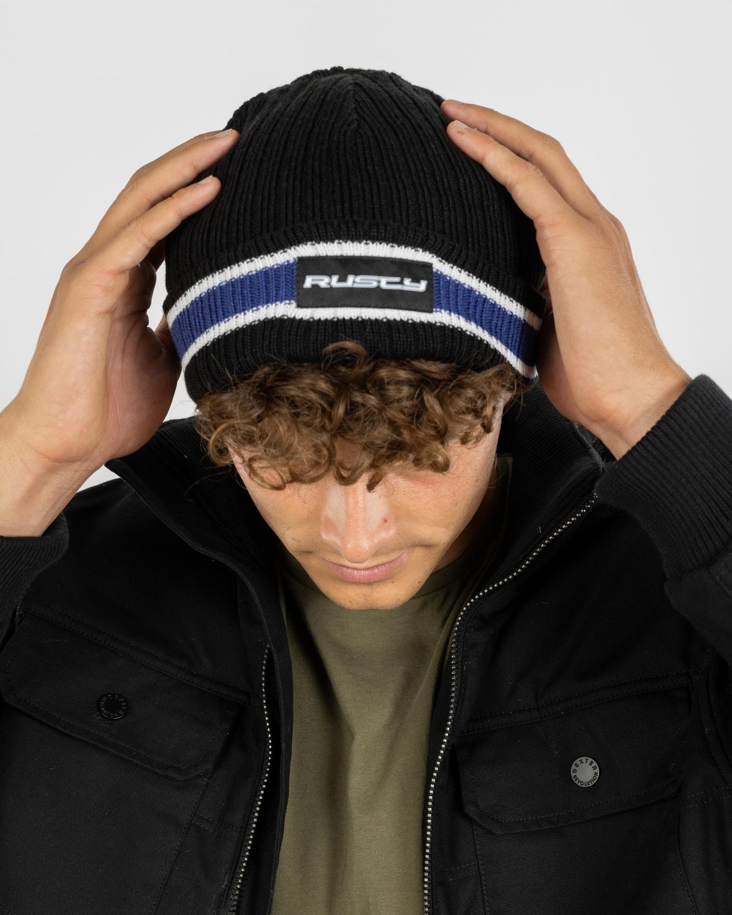 Striker Reversible Beanie - Black