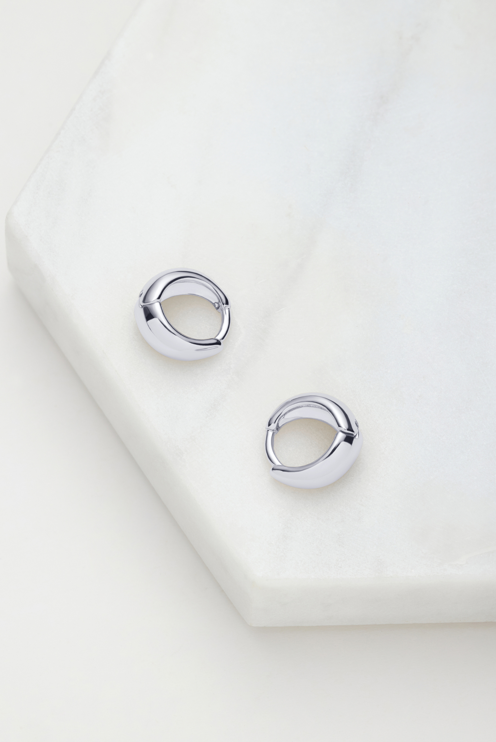 Zafino Steph Hoop - Small - Silver