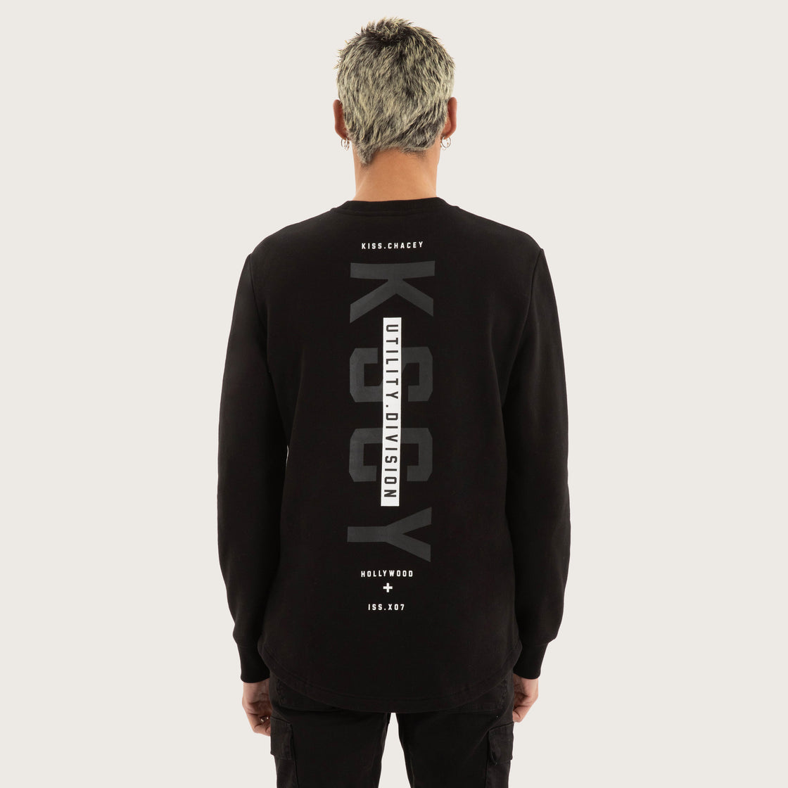 Kiss Chacey Flicker Dual Curved Sweater - Jet Black