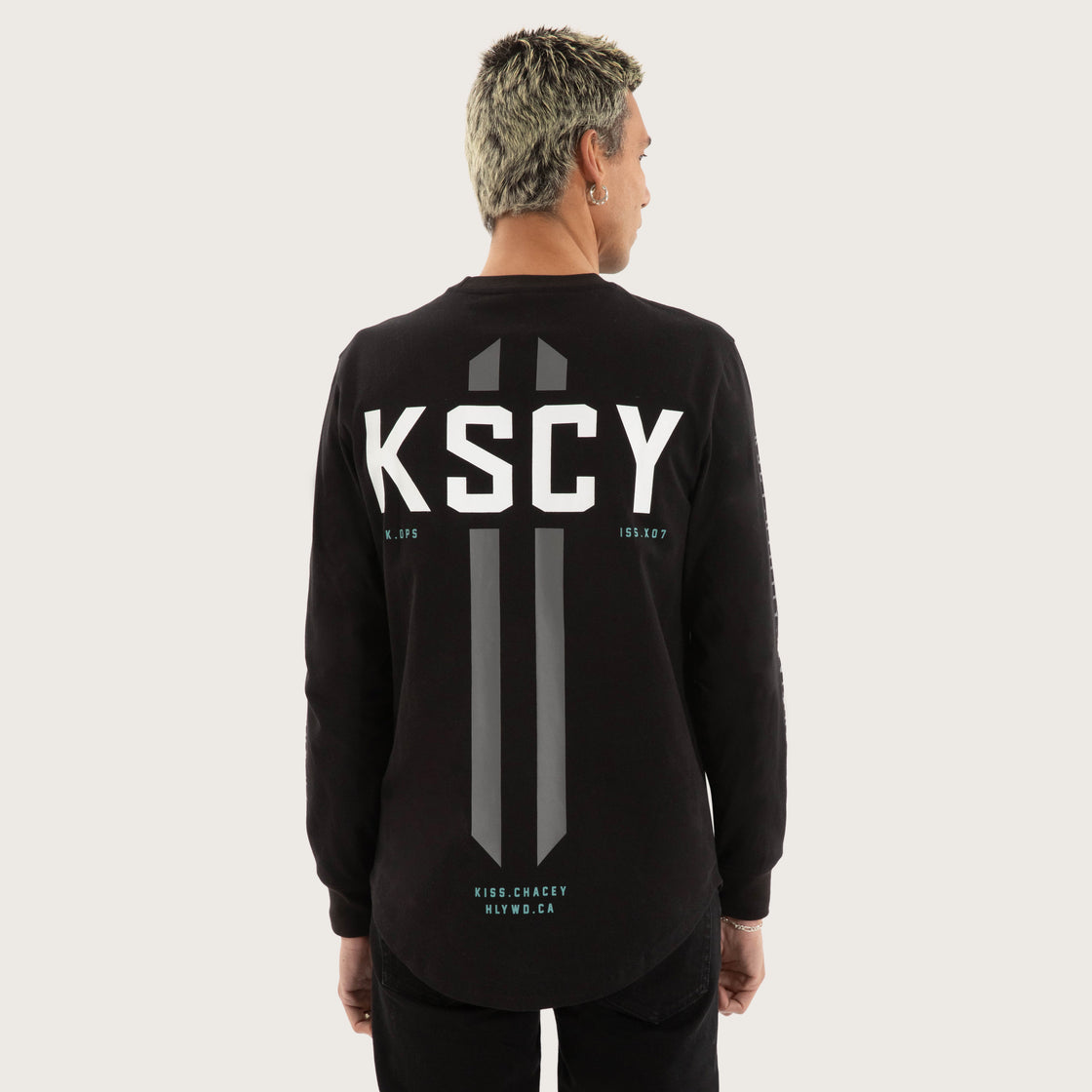 Kiss Chacey Arcade Dual Curve LS Tee - Jet Black (view 2)