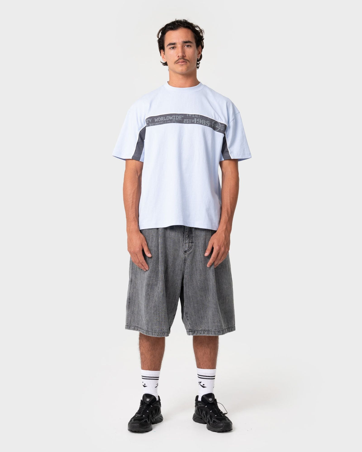 Rusty Big Ticket Tee ice blue detail