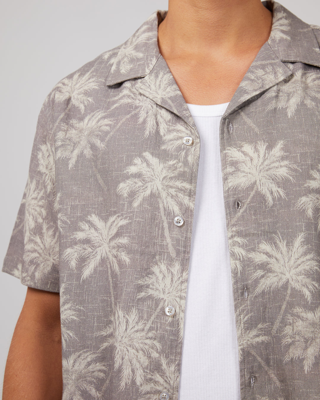 Spike Palm Shirt - Grey