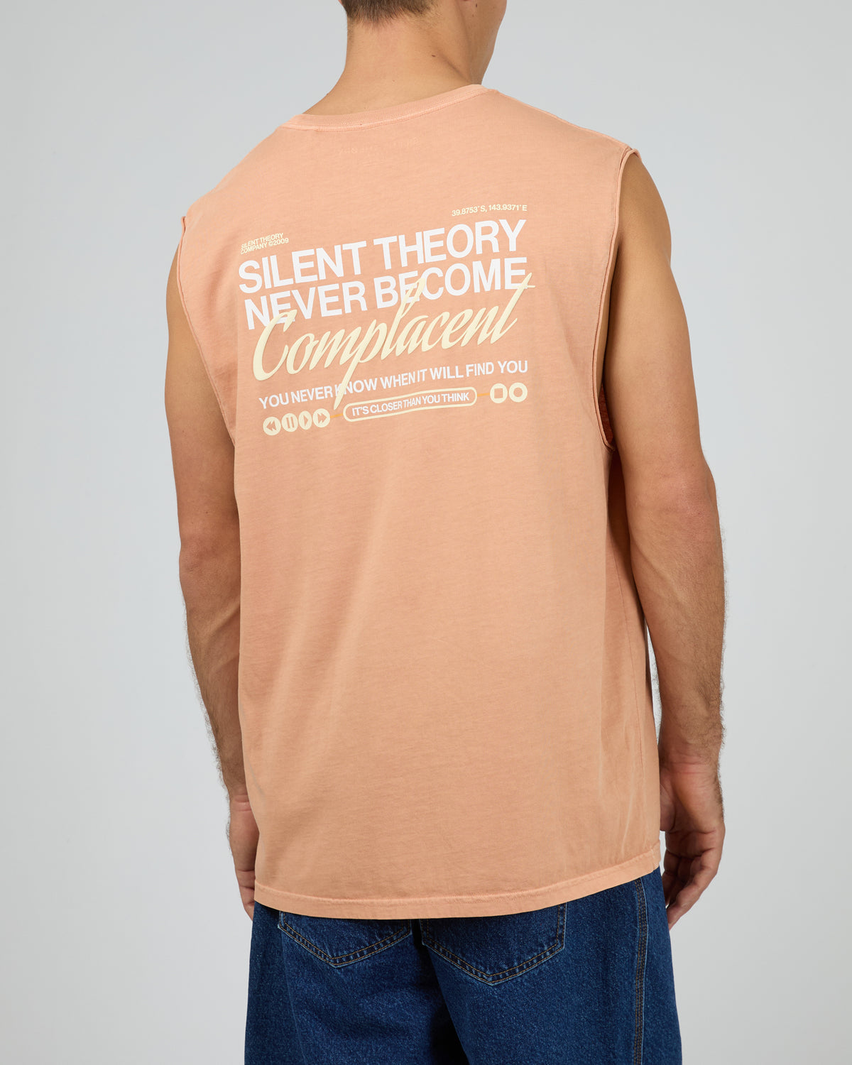 Silent Theory Complacent Muscle - Orange (view 5)