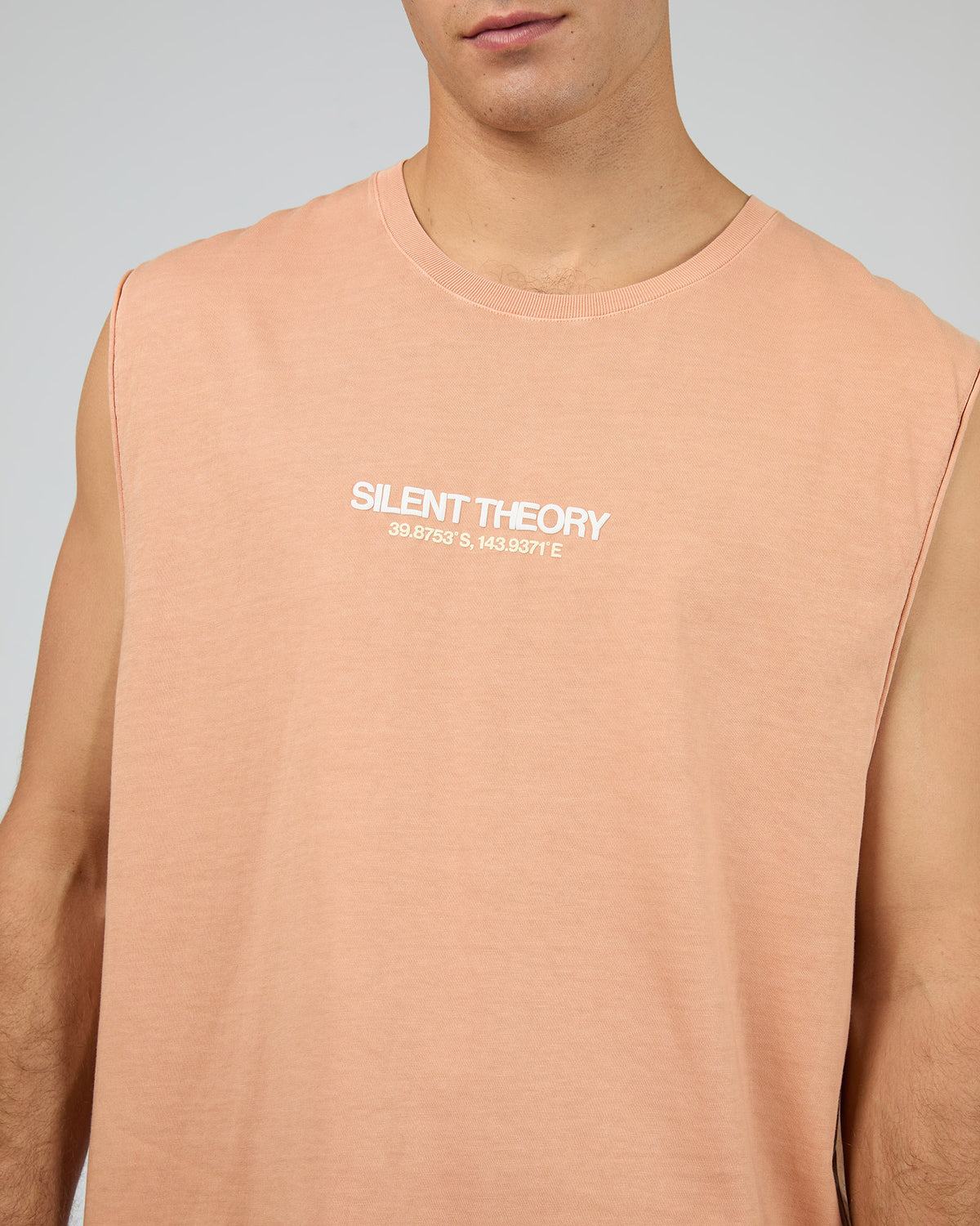 Silent Theory Complacent Muscle - Orange (view 3)