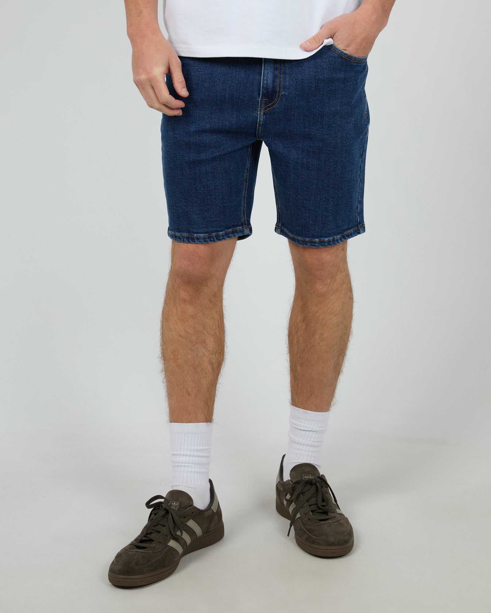 Silent Theory Shadow A2 Short Heritage Blue - front view