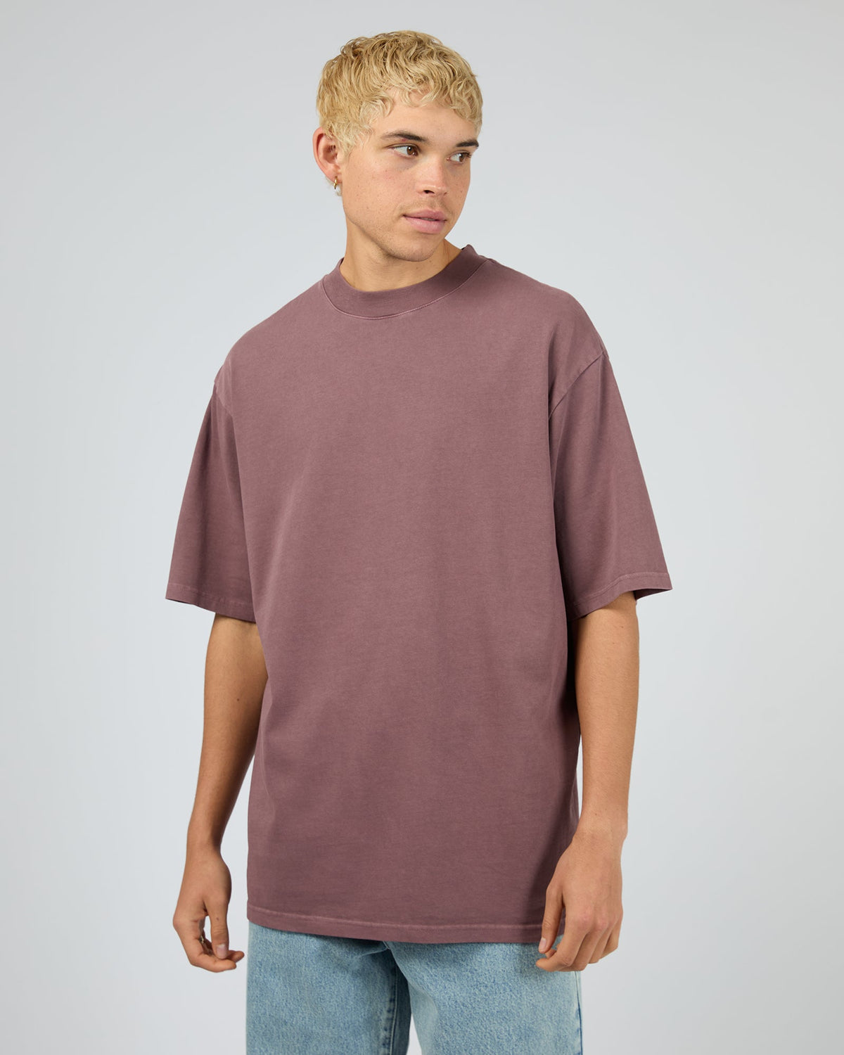 St Goliath Heavy Weight Tee Vino