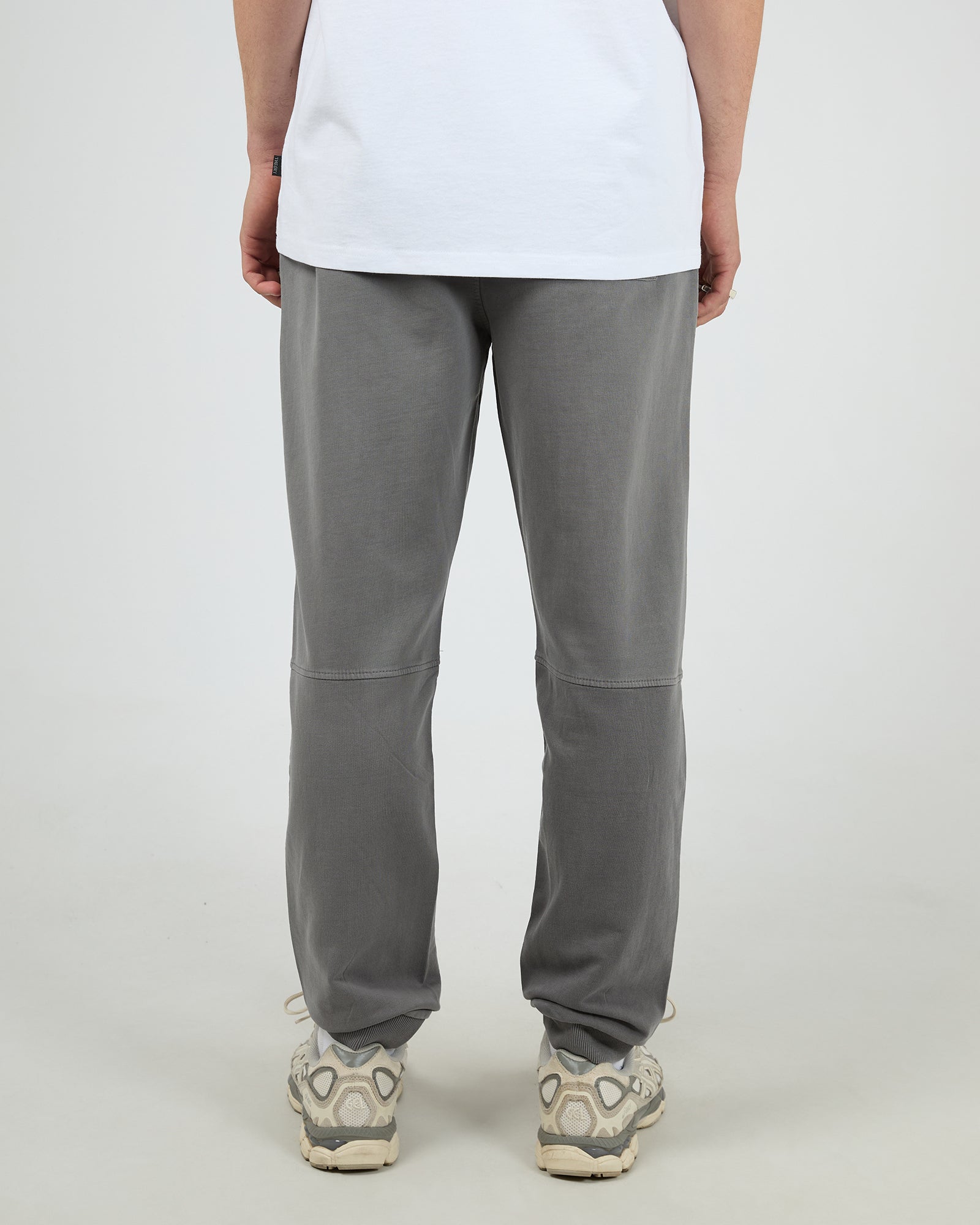 Silent Theory Essential Theory Trackpant V2 - Charcoal (view 3)