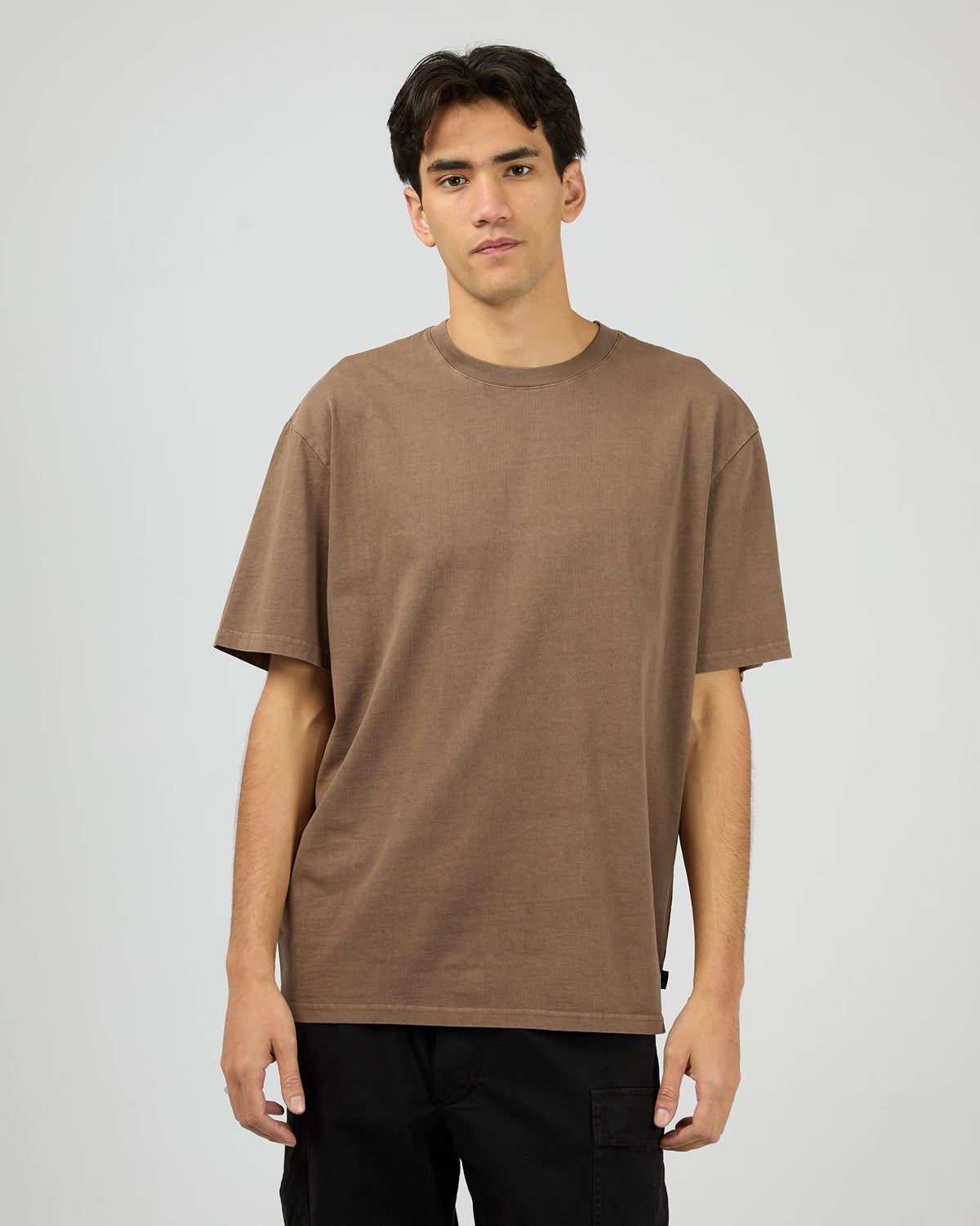 Silent Theory Essential Fit Tee in mocha brown, front view