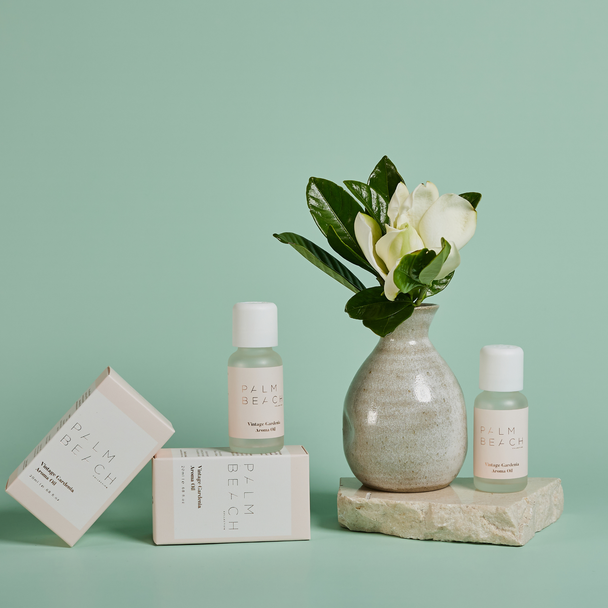 Palm Beach Vintage Gardenia Aroma Oil detail