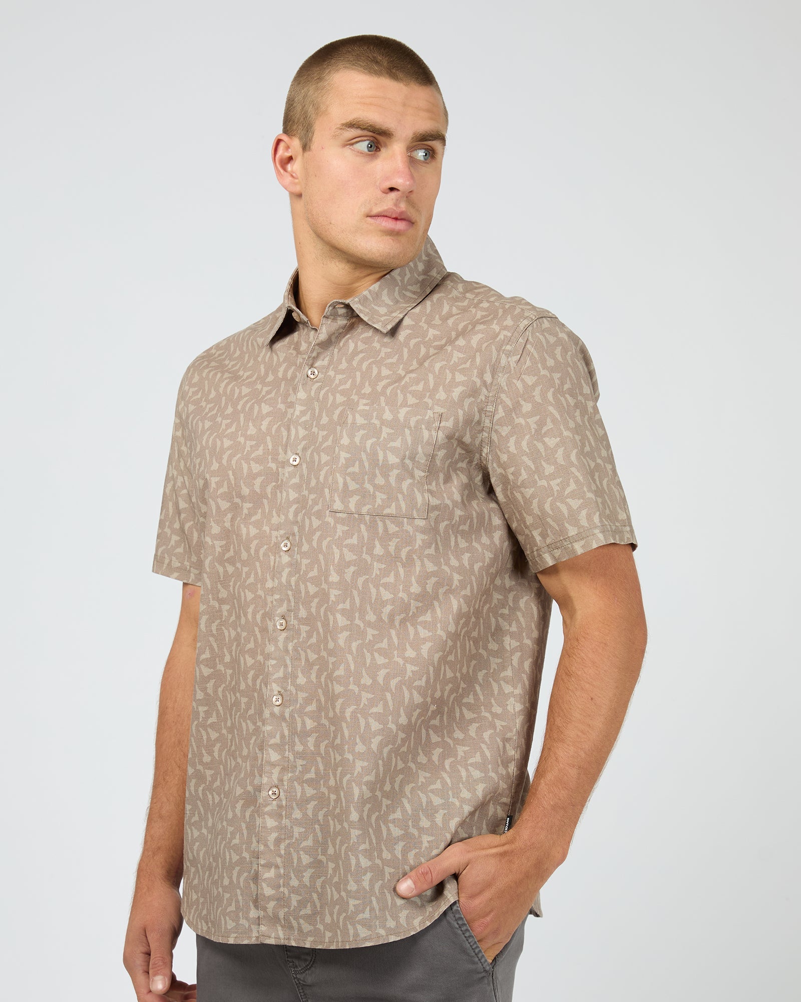 Saint Goliath Portsea Short Sleeve Shirt - Mushroom (view 4)