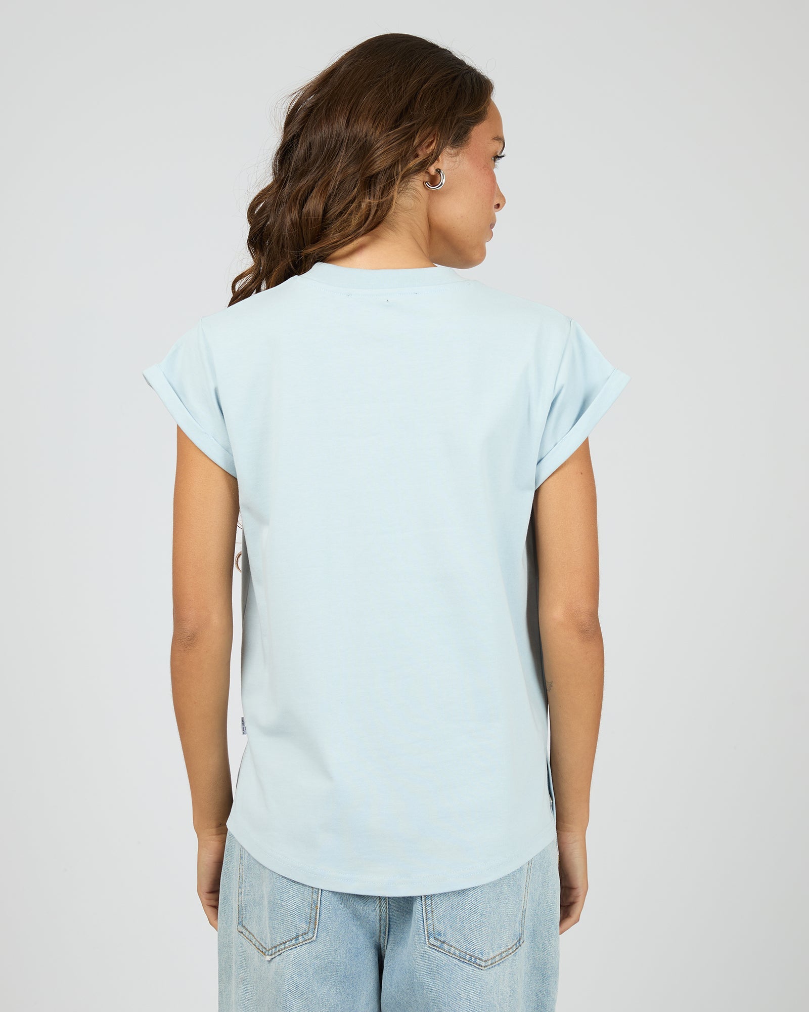 Silent Theory Essential Tee in light blue - detail