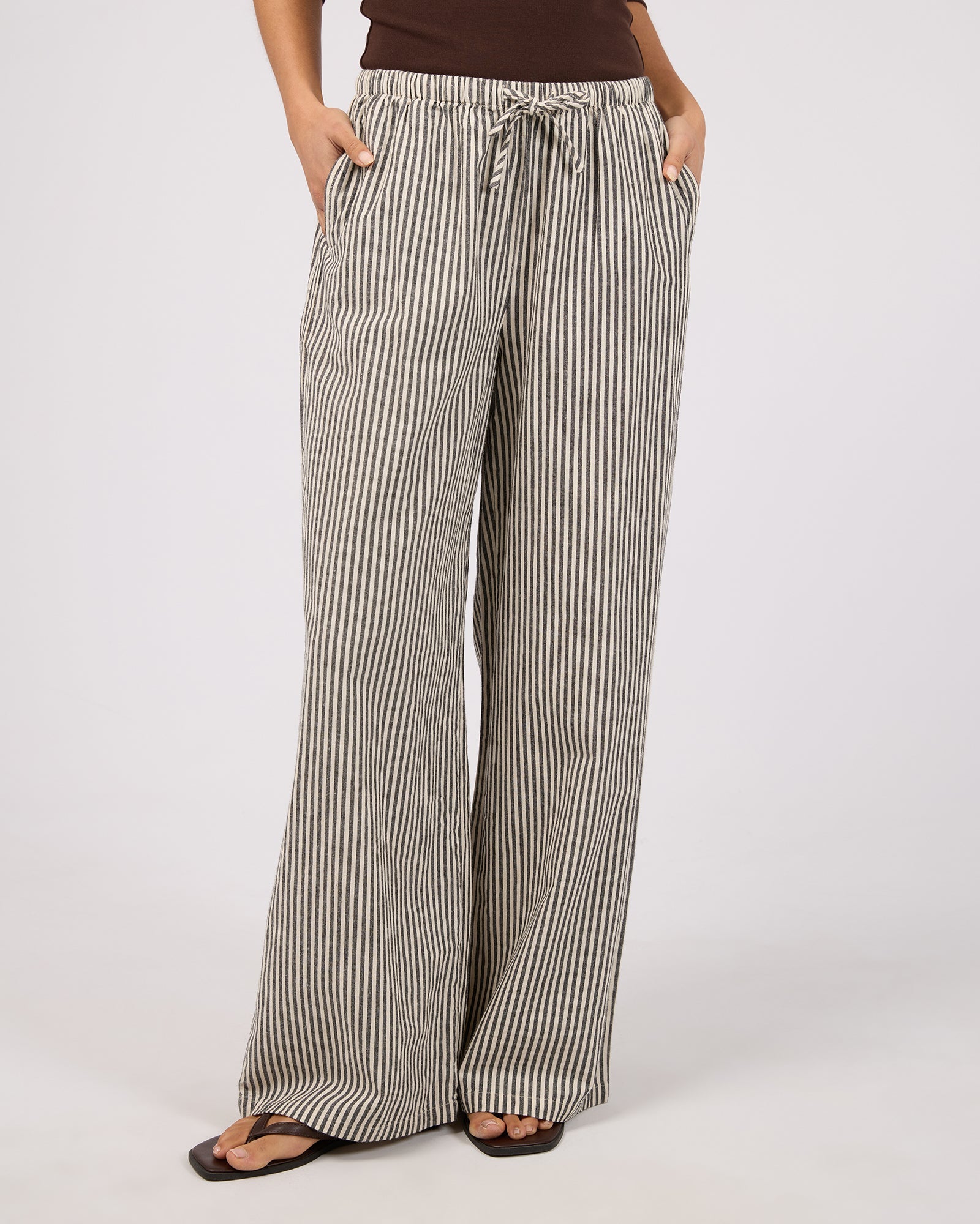 Silent Theory Sunday Tie Waist Pant in black - front