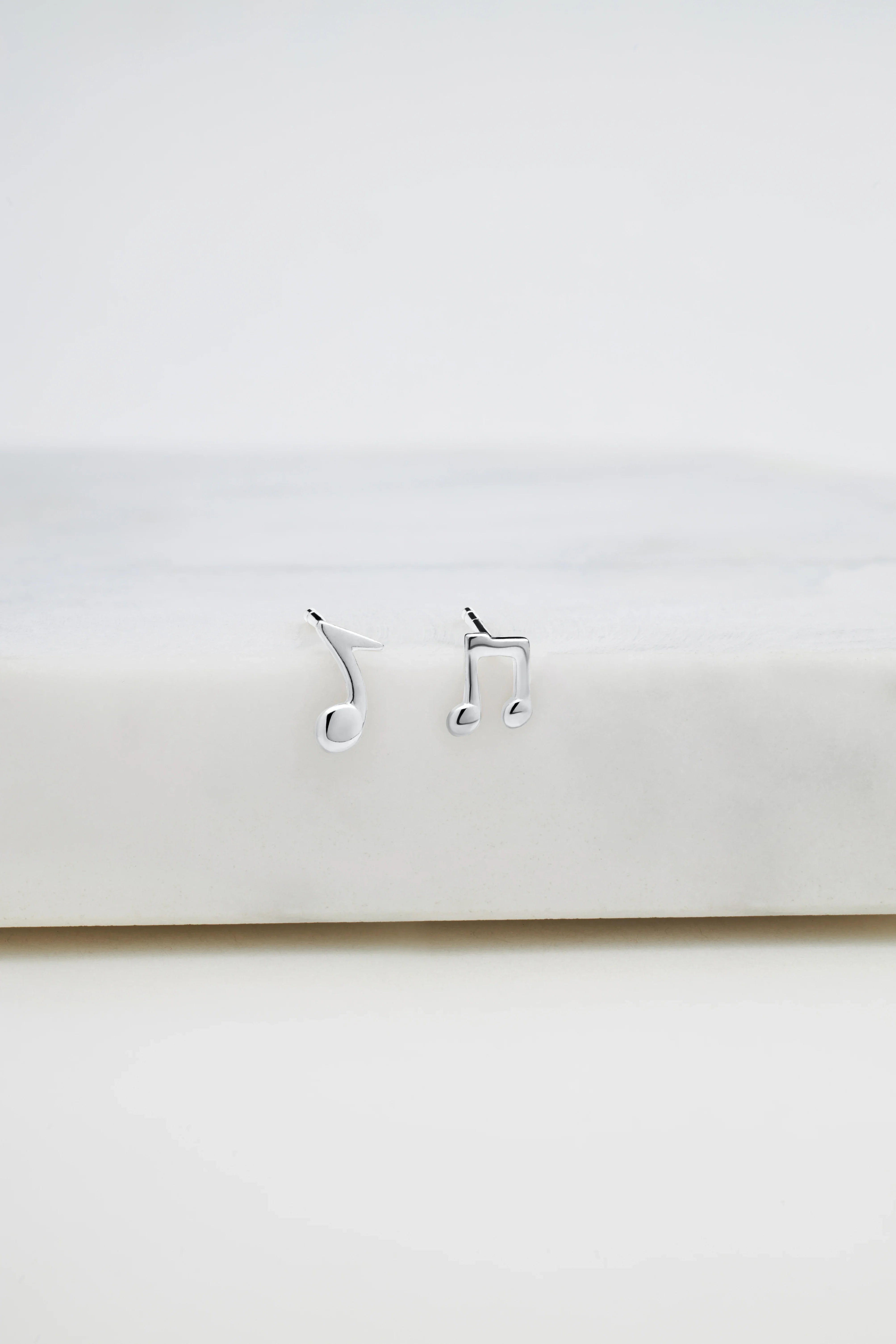 Zafino Musical Note Stud Earring in Silver