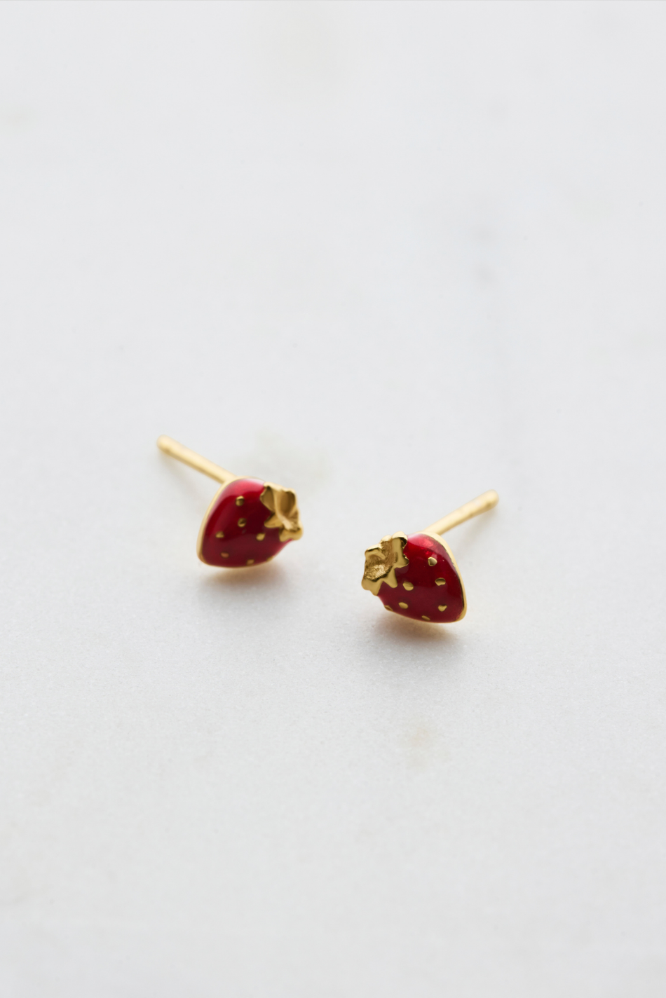 Zafino Strawberry Stud Earring - Gold