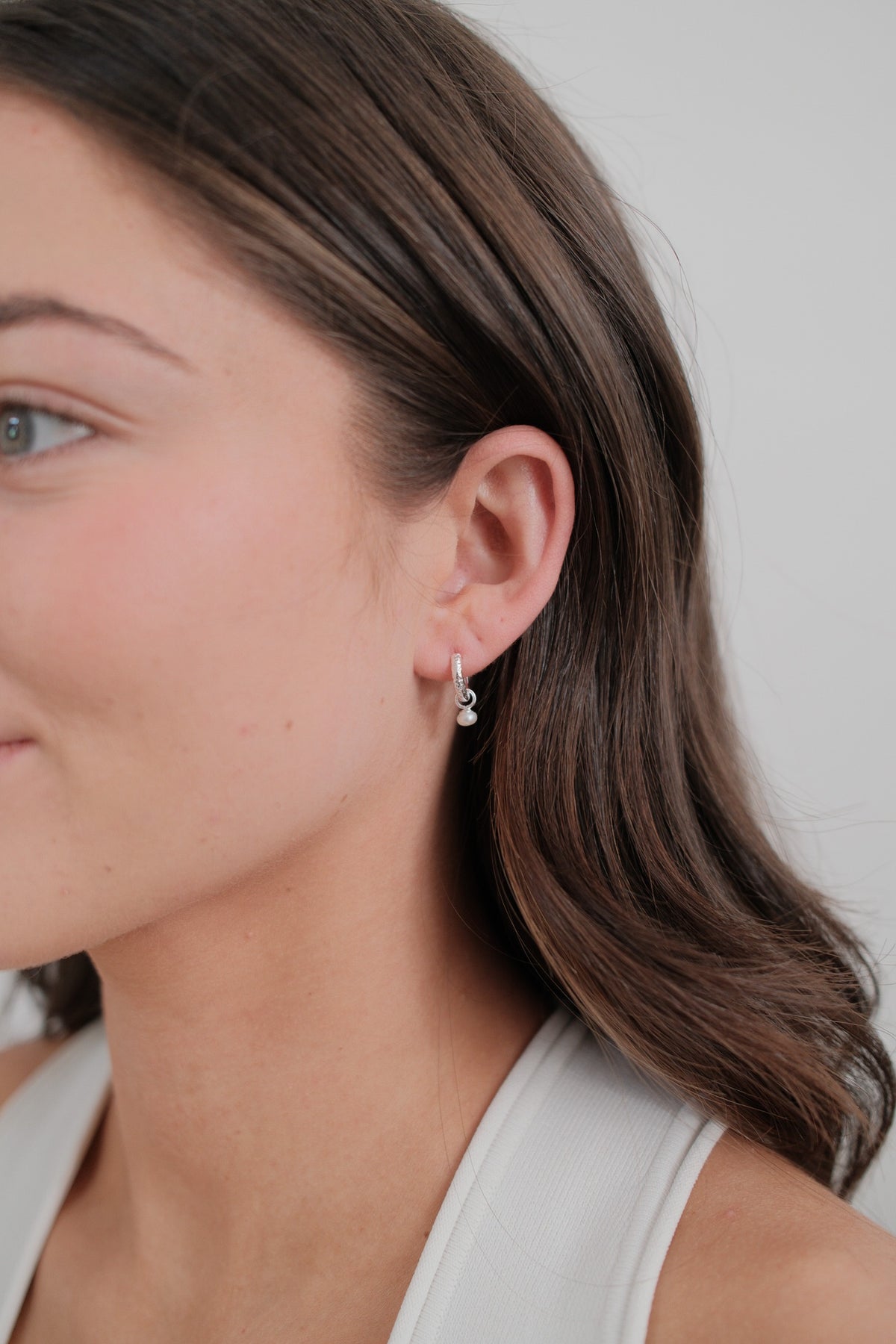 Zafino Emery Earring Pearl - Silver (view 2)