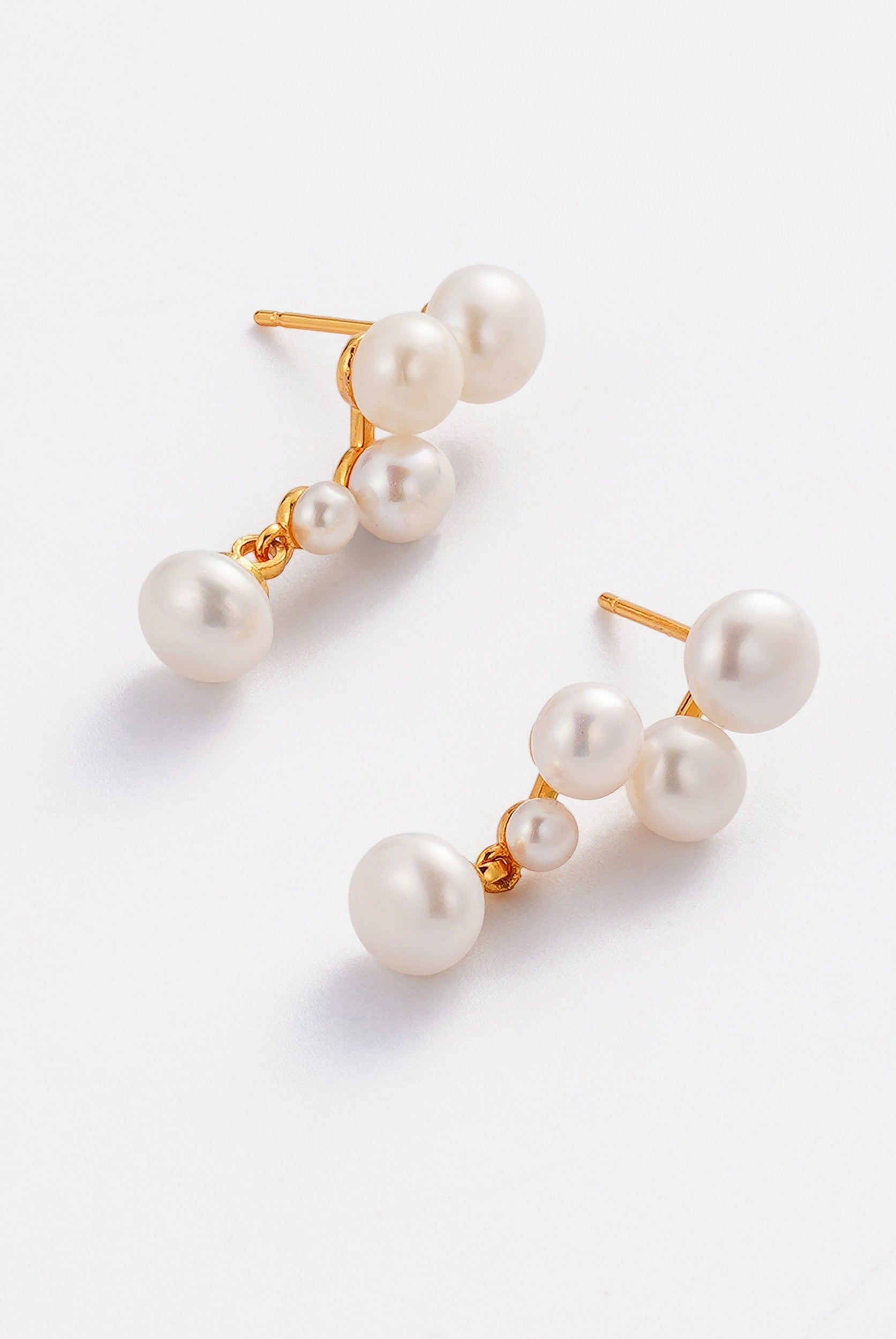Zafino Luna Pearl Drop Earring in Gold - detail