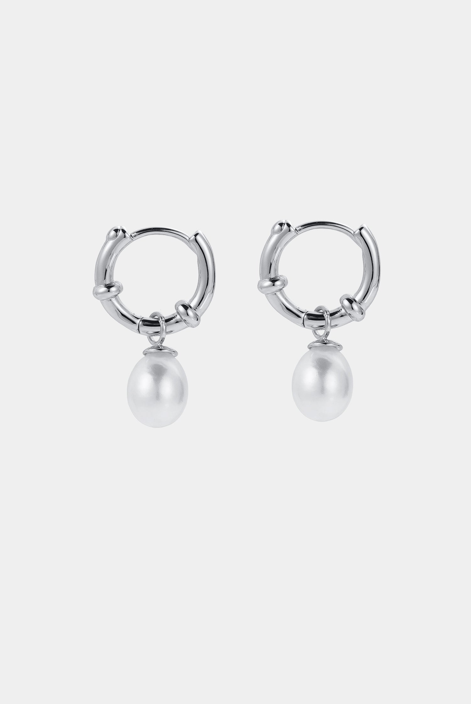 Zafino Tessa Pearl Hoop - Silver (view 2)