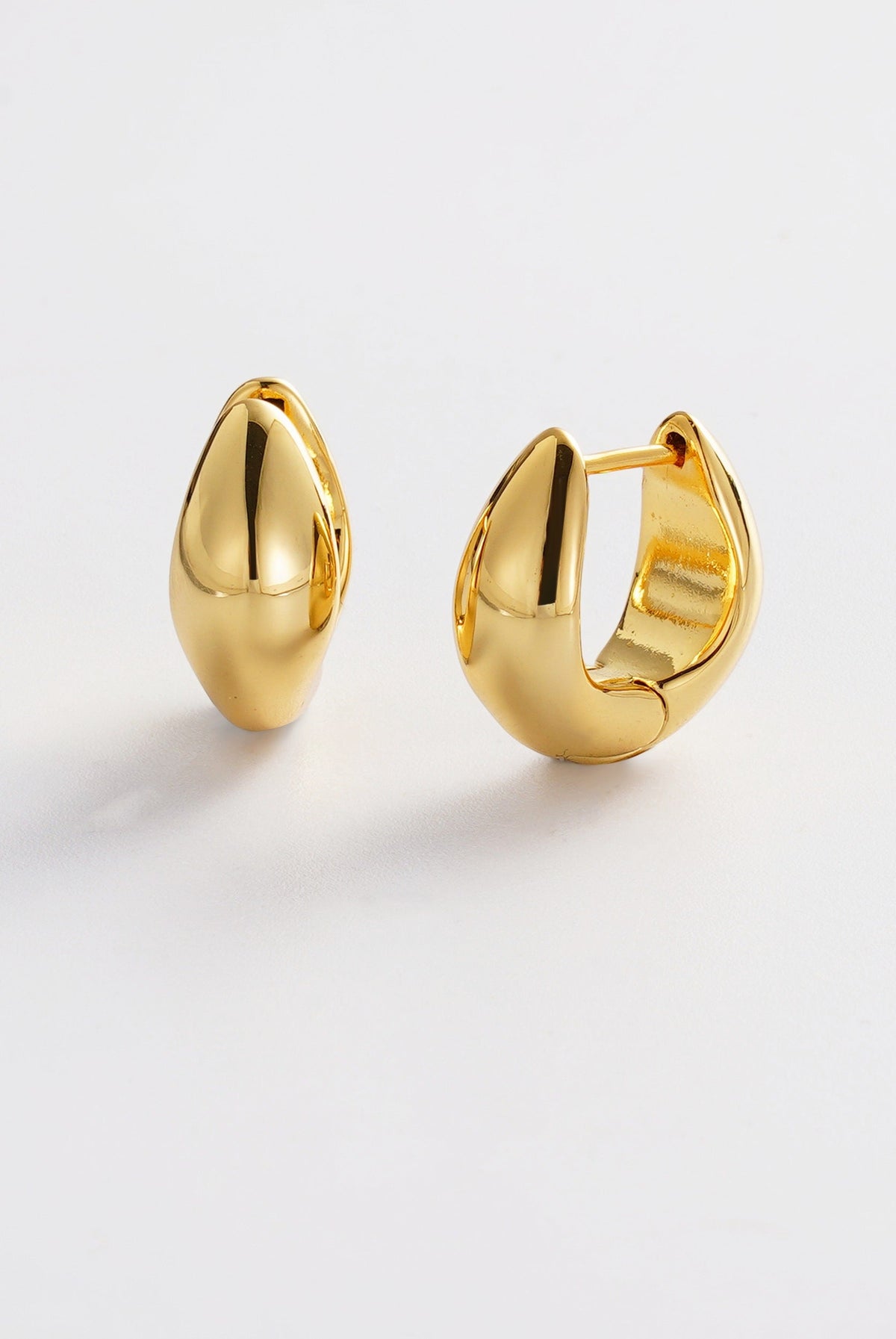 Zafino Margot Hoop gold side view