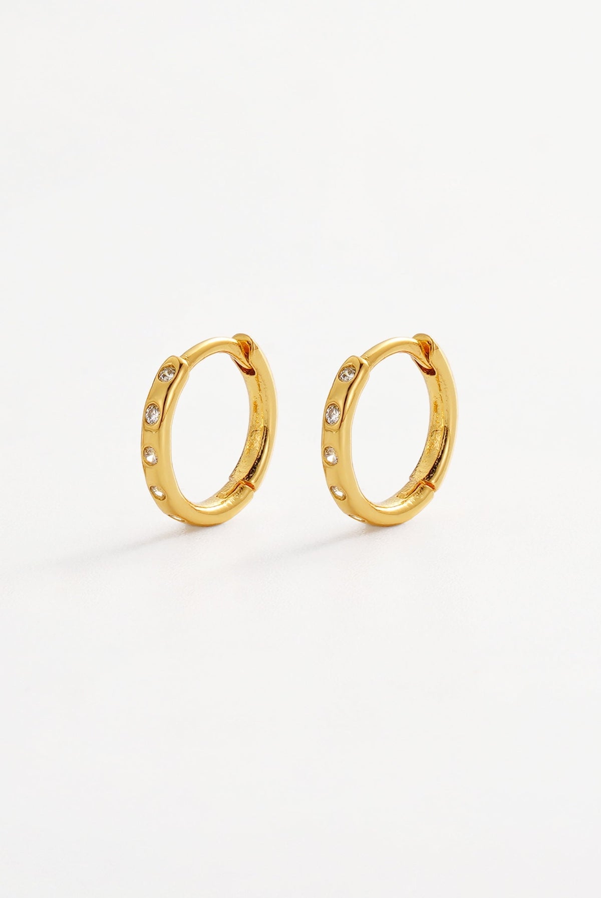 Zafino Talia Huggie in gold