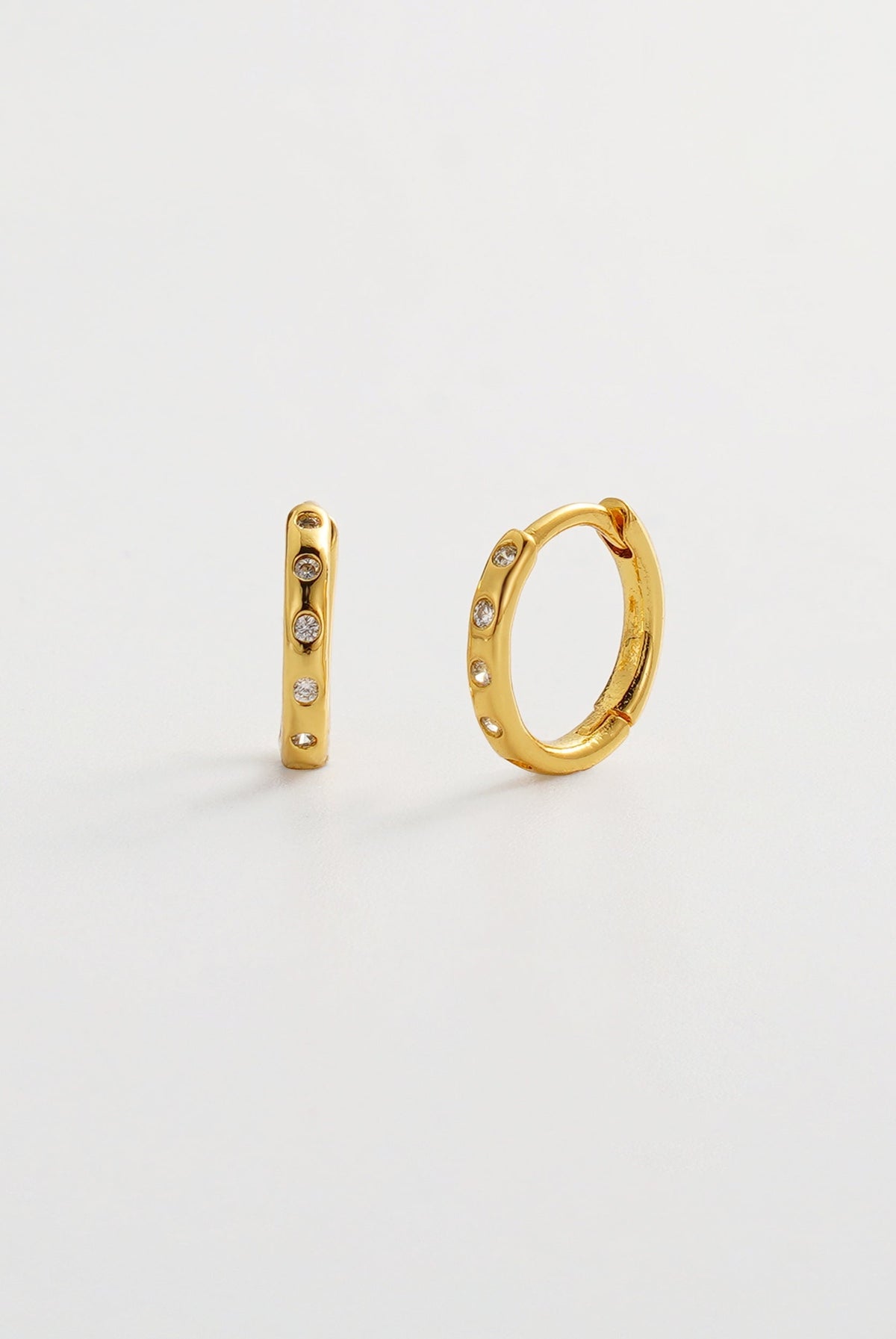 Zafino Talia Huggie gold side view