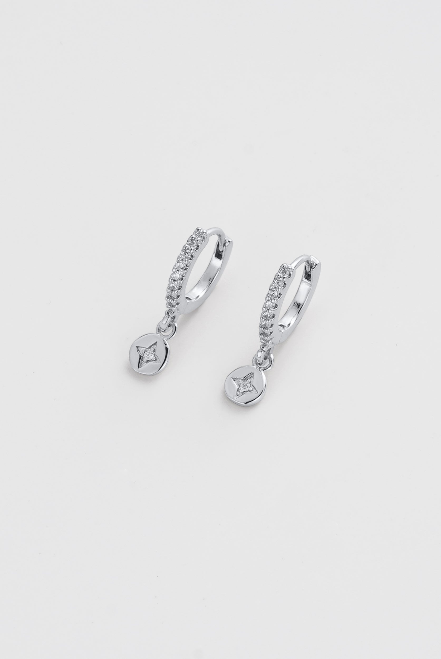 Zafino Holly Huggie Silver detail