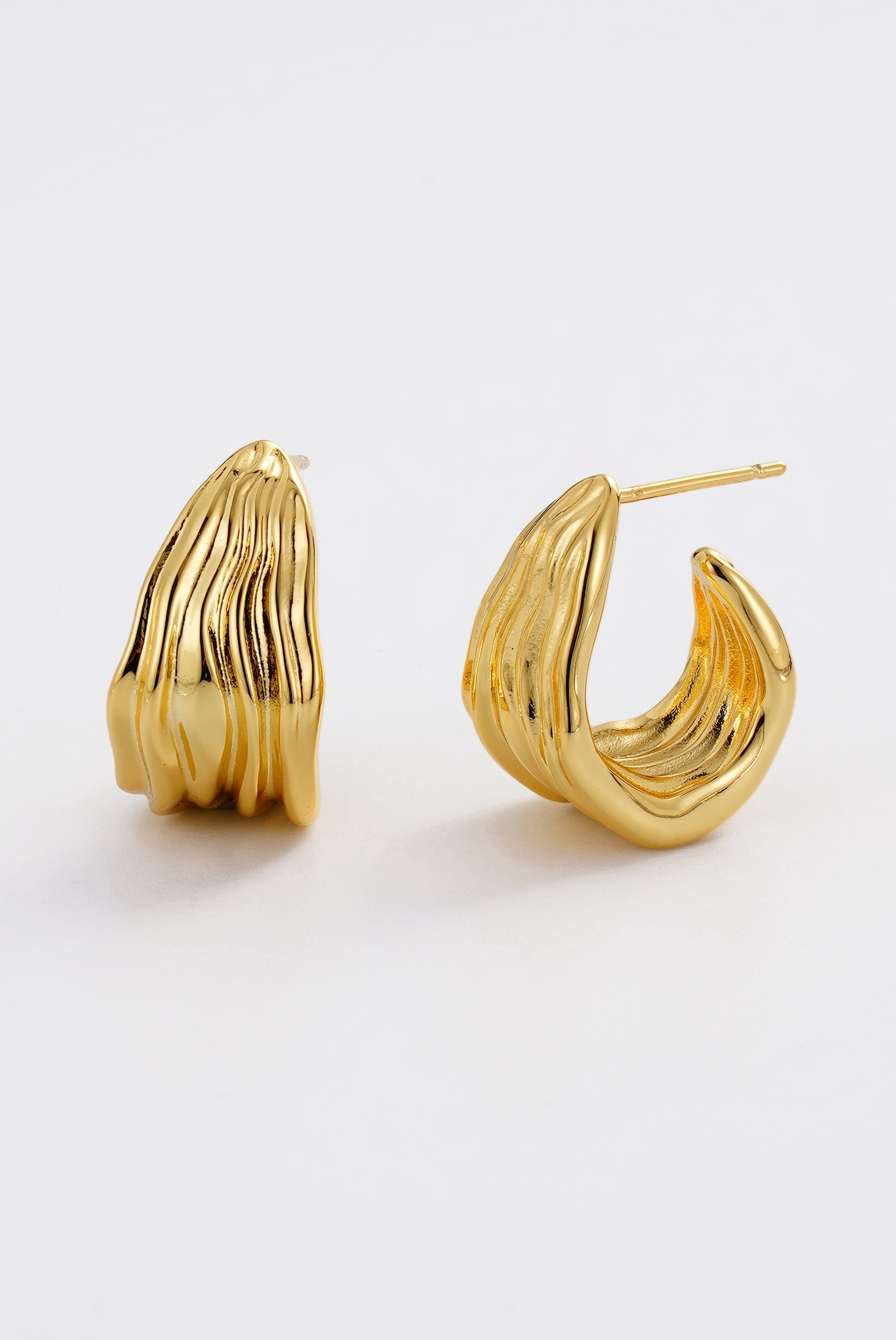 Zafino Lexi Hoop Large Gold detail