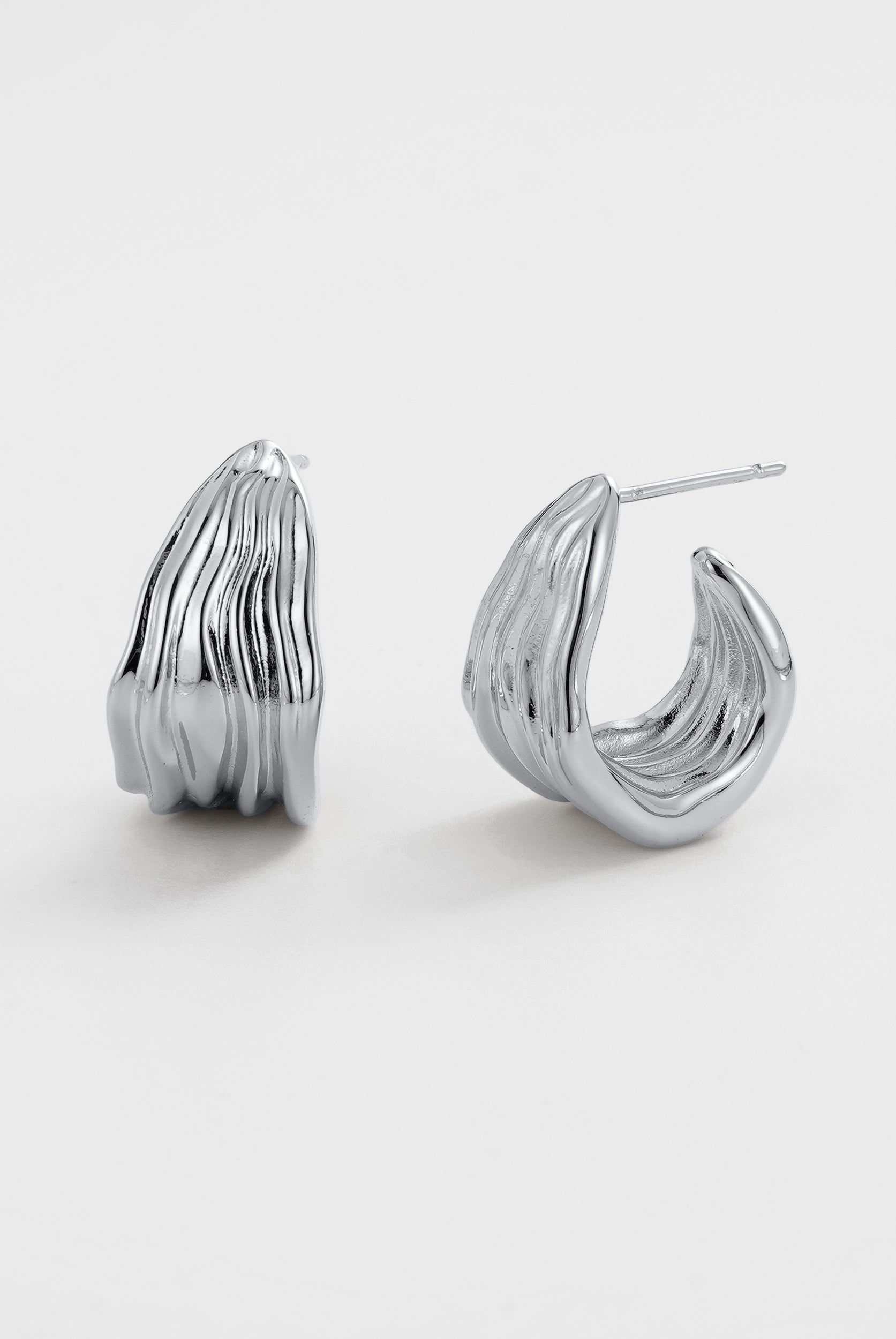 Zafino Lexi Hoop Large Silver detail