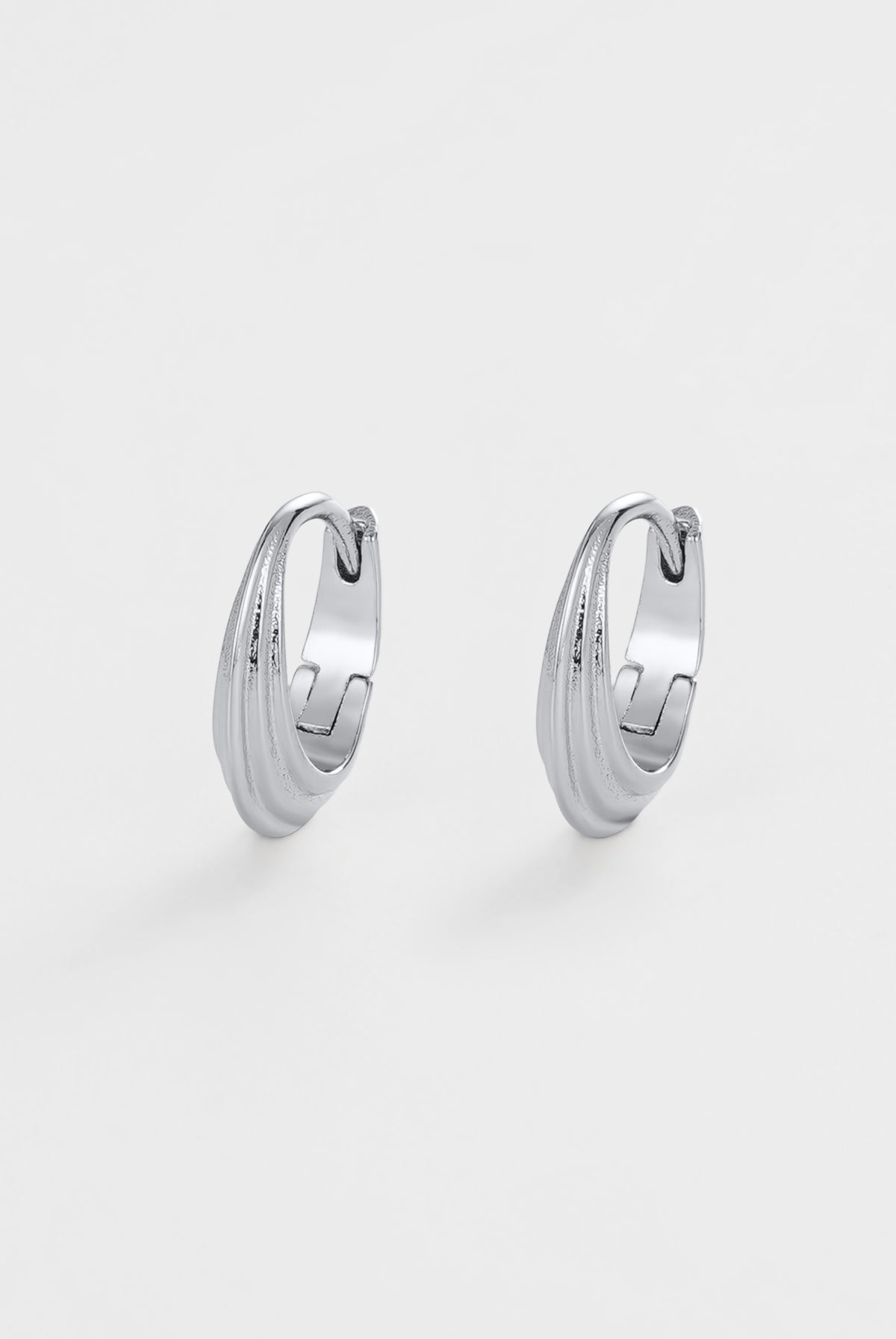Zafino Marley Hoop - Small - Silver