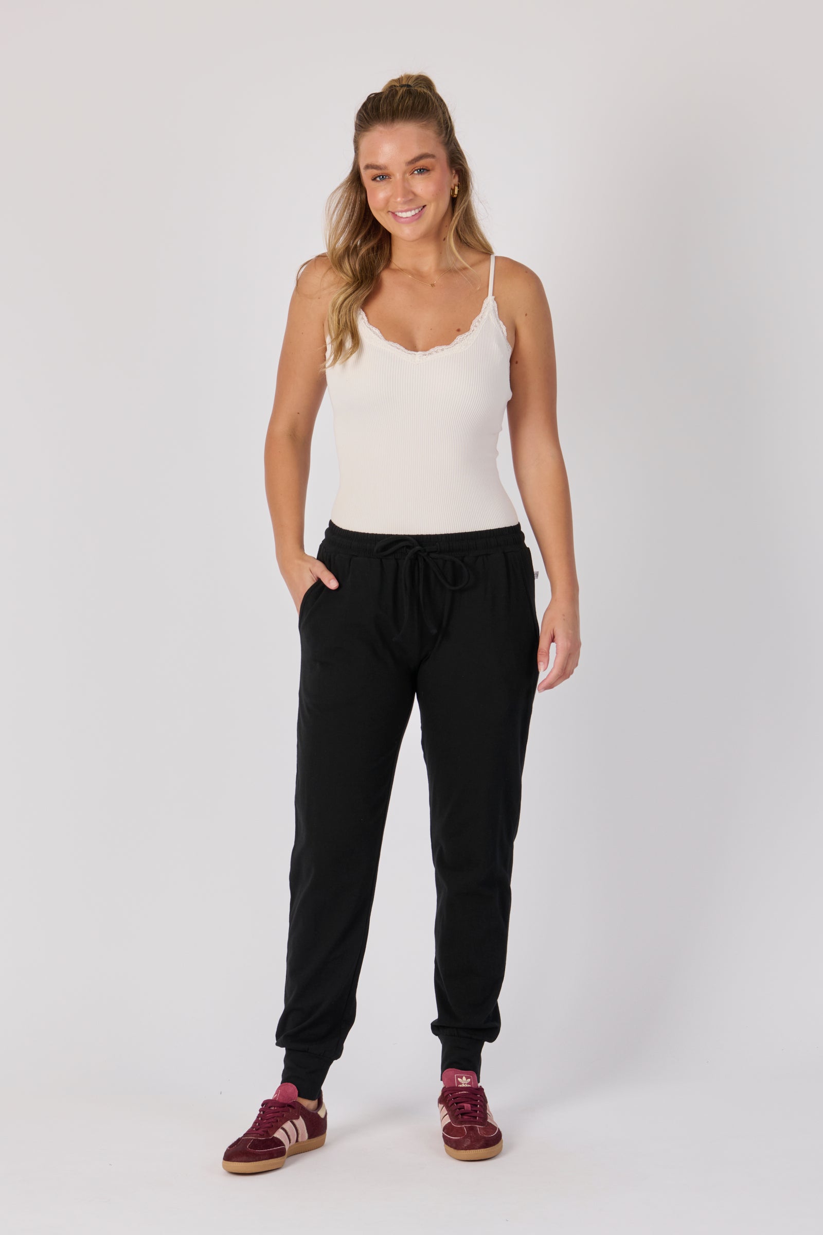 One Ten Willow Everyday Pant - Black