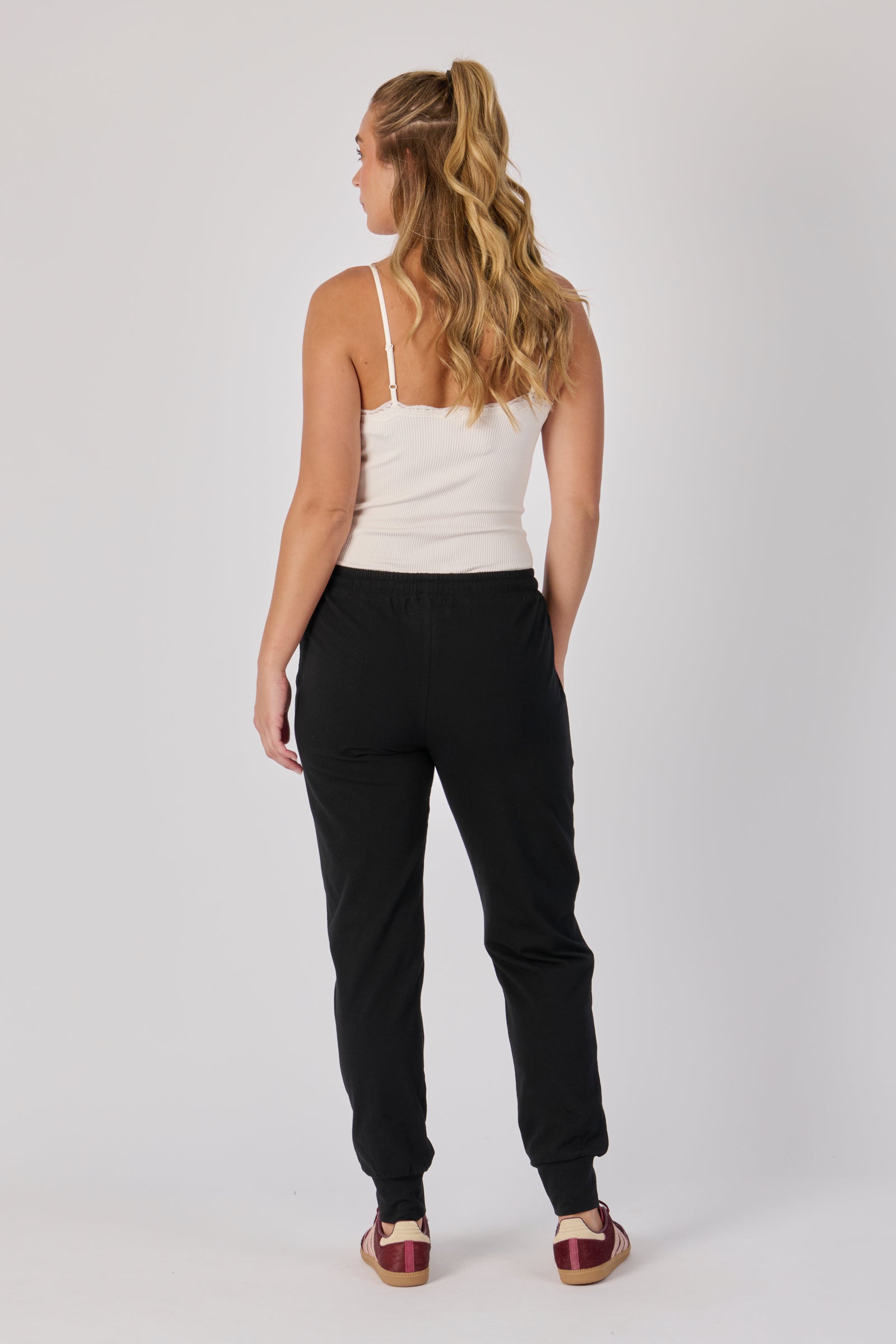 One Ten Willow Everyday Pant - Black (view 5)