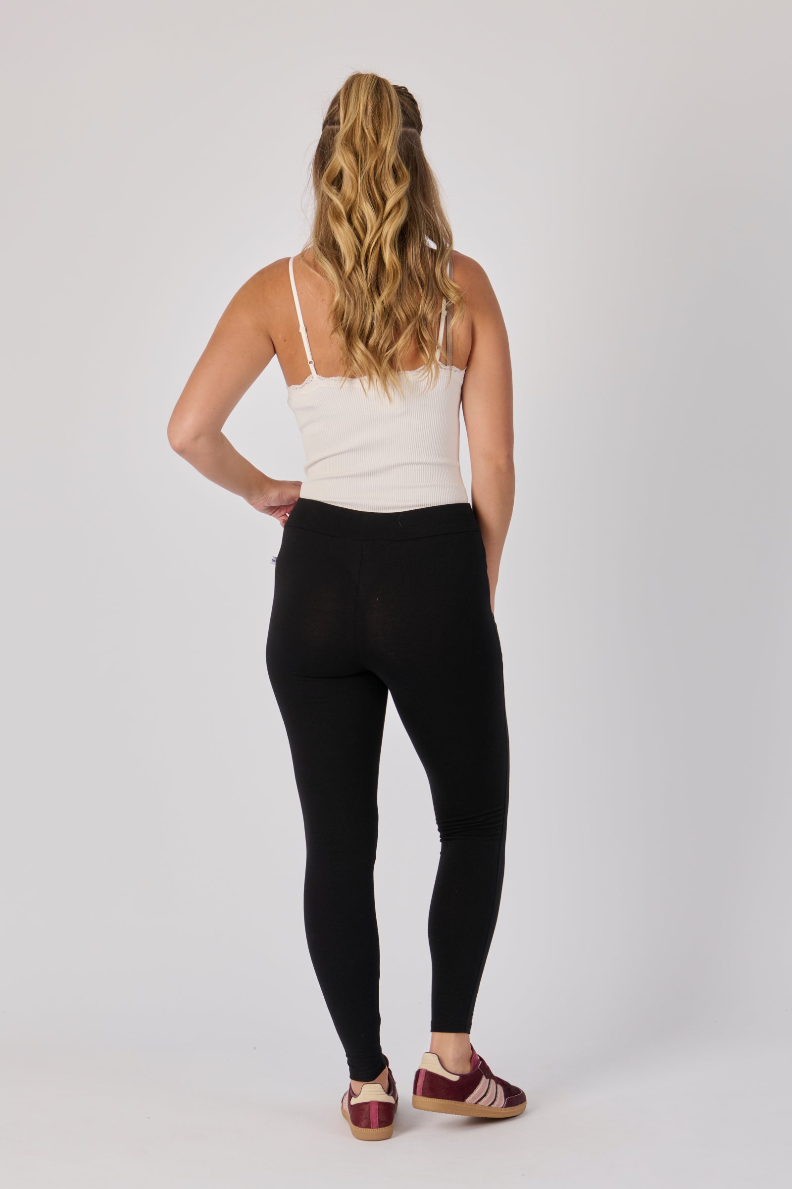 One Ten Willow Full Length Legging - Black (view 5)