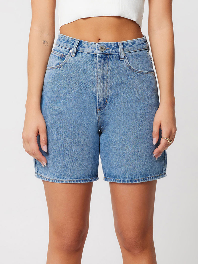 Abrand Carrie Short - Naomi Mid Vintage Blue (view 2)
