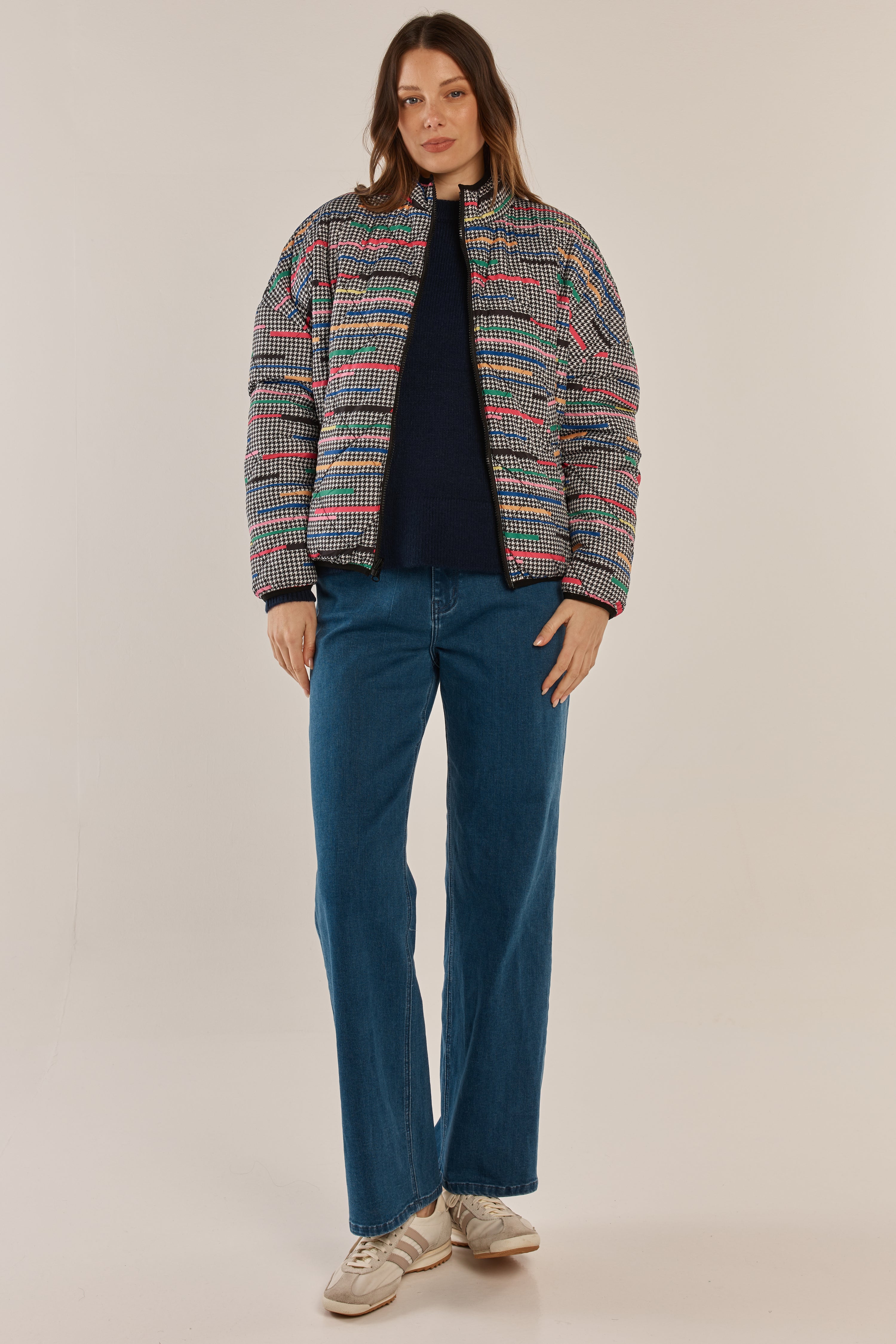 Betty Basics Finch Reversible Jacket - Rainbow Houndstooth / Black (view 2)