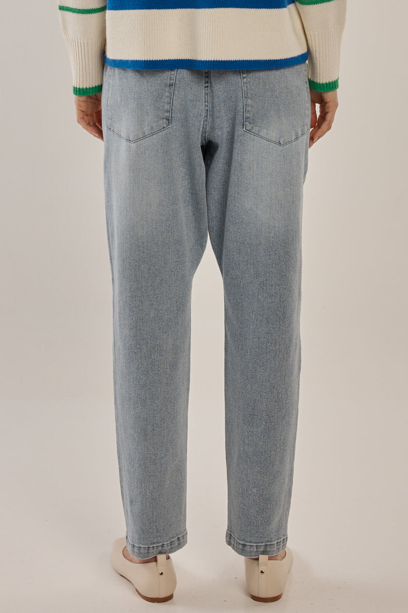 Betty Basics Quinn Stretch Jogger - Light Blue Wash (view 4)