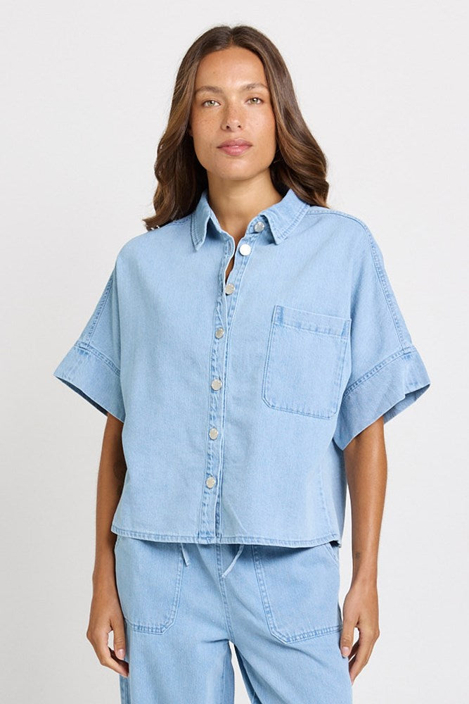 Betty Basics Dawn Denim Shirt in Medium Wash - detail