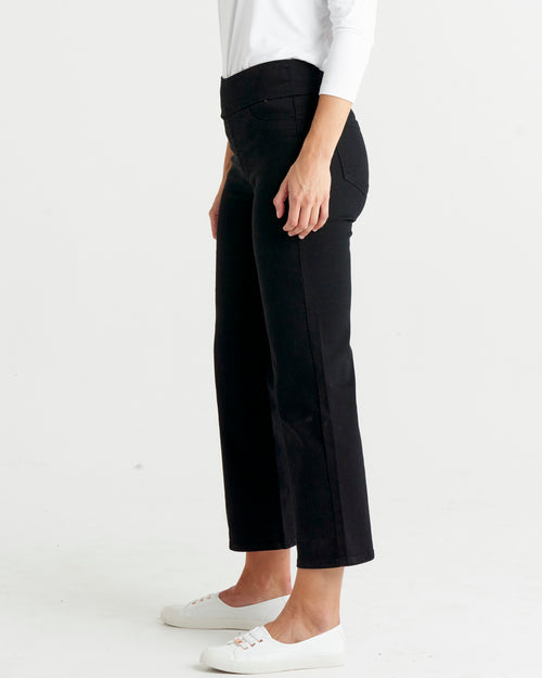 Betty Basics Nicola Bootleg Jean – Black (view 2)